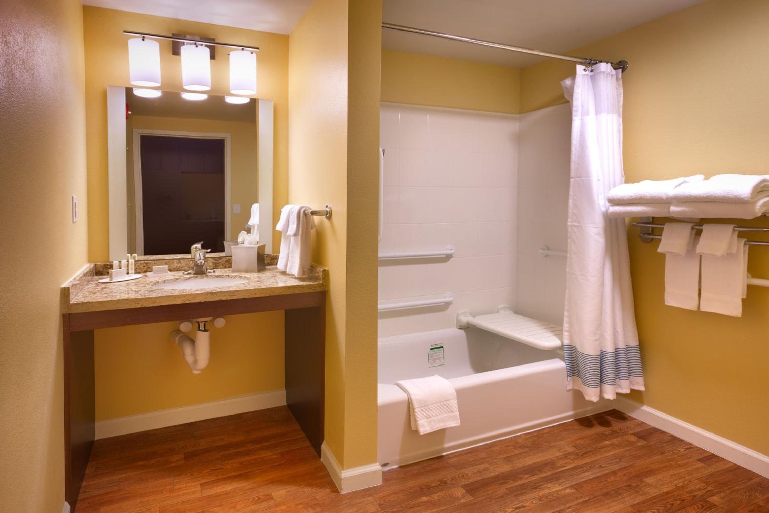 TownePlace Suites by Marriott Dickinson, Dickinson, photo 5