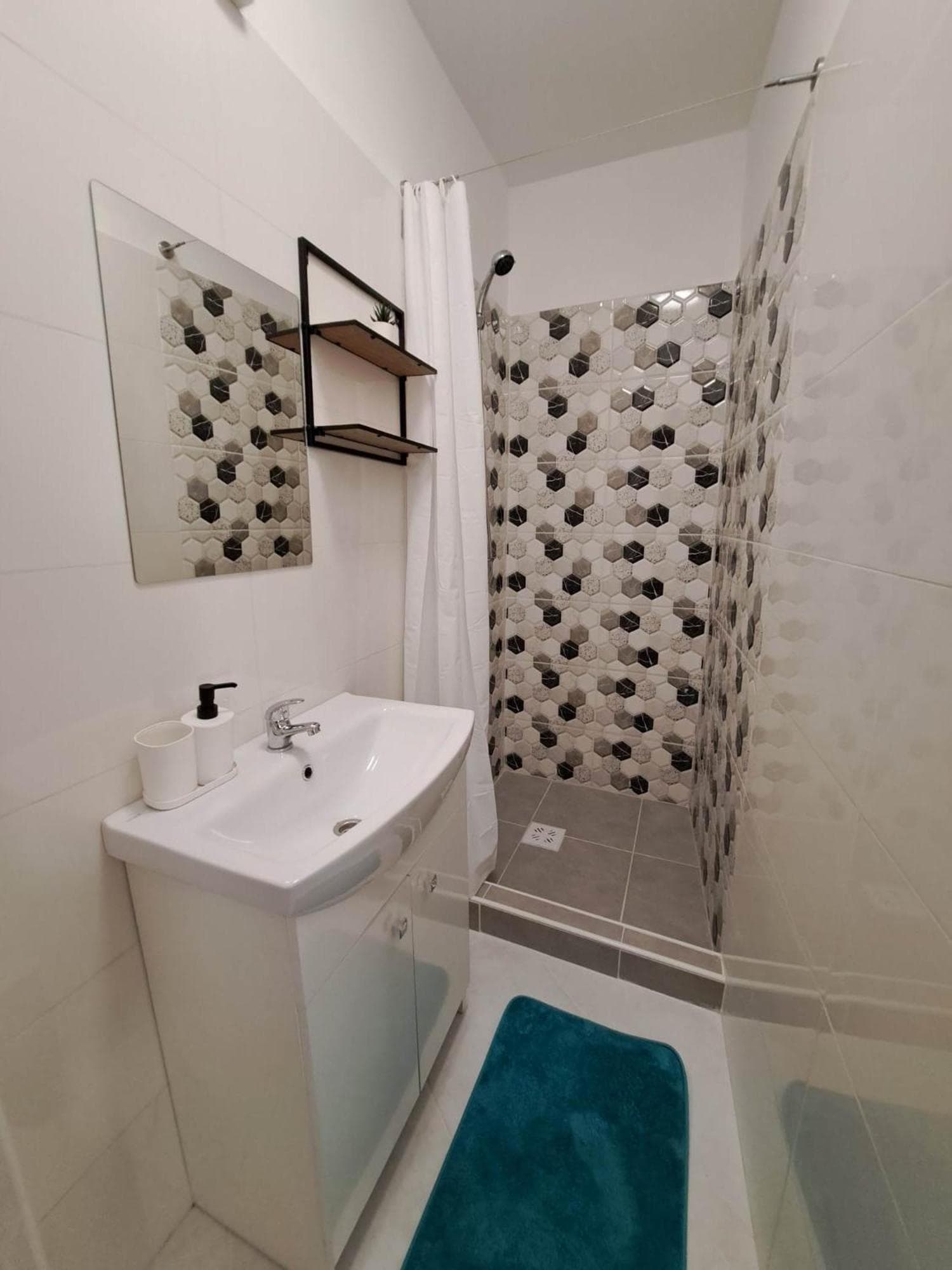 Milla Apartmanok, Eger, photo 5