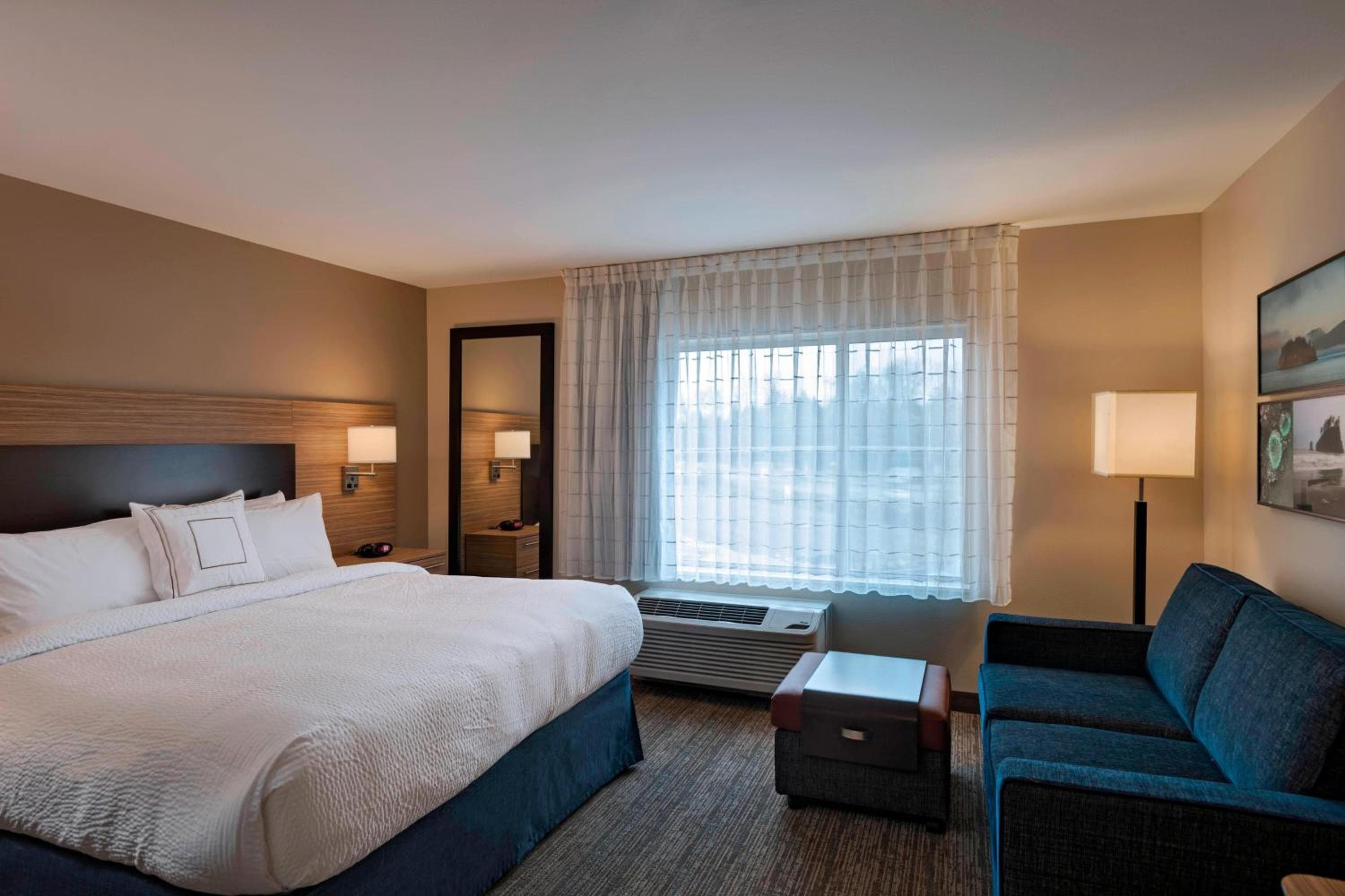 TownePlace Suites by Marriott Tacoma Lakewood, Lakewood, photo 2