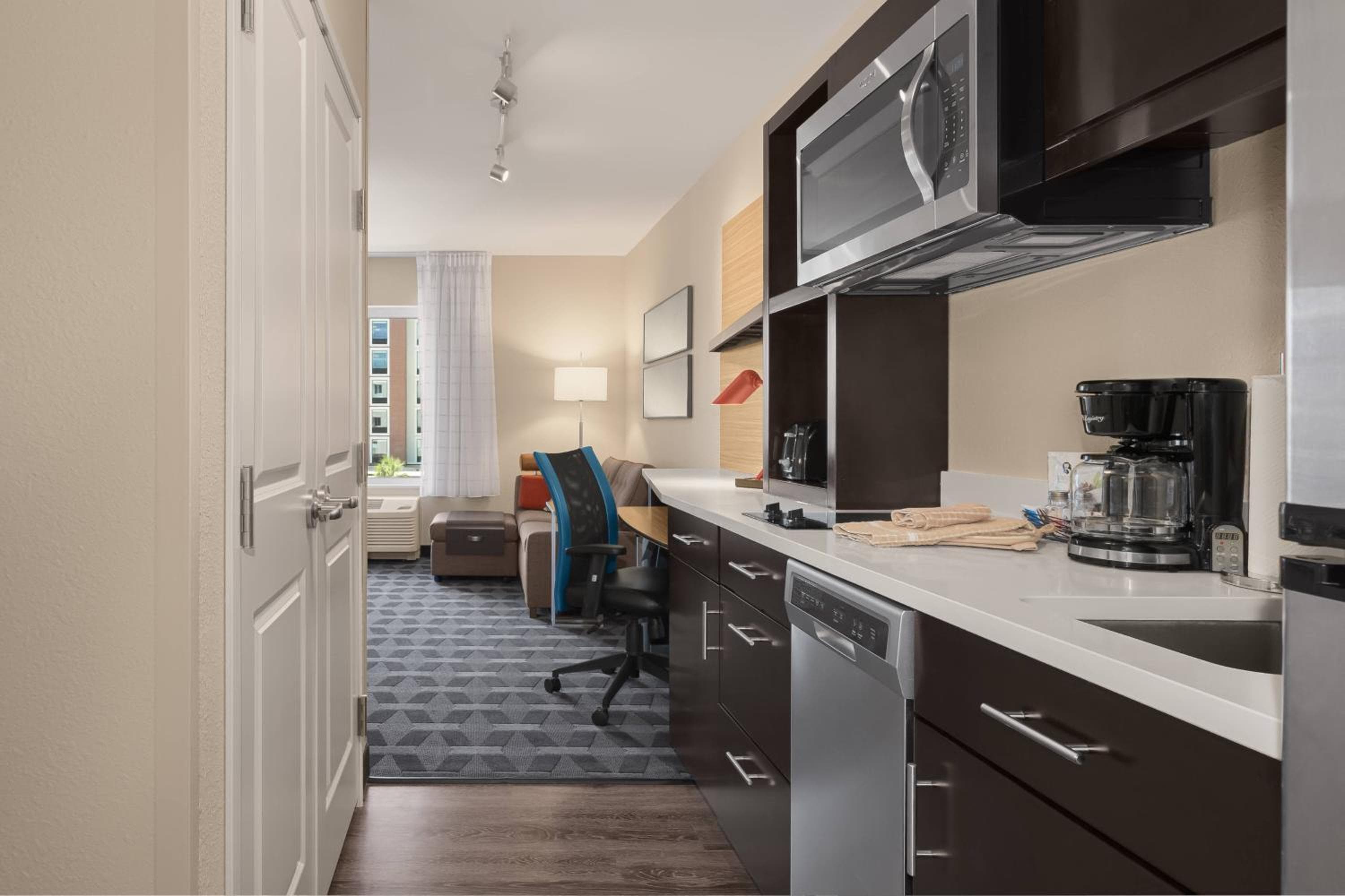 TownePlace Suites by Marriott Charleston Mt. Pleasant, Mount Pleasant, photo 2