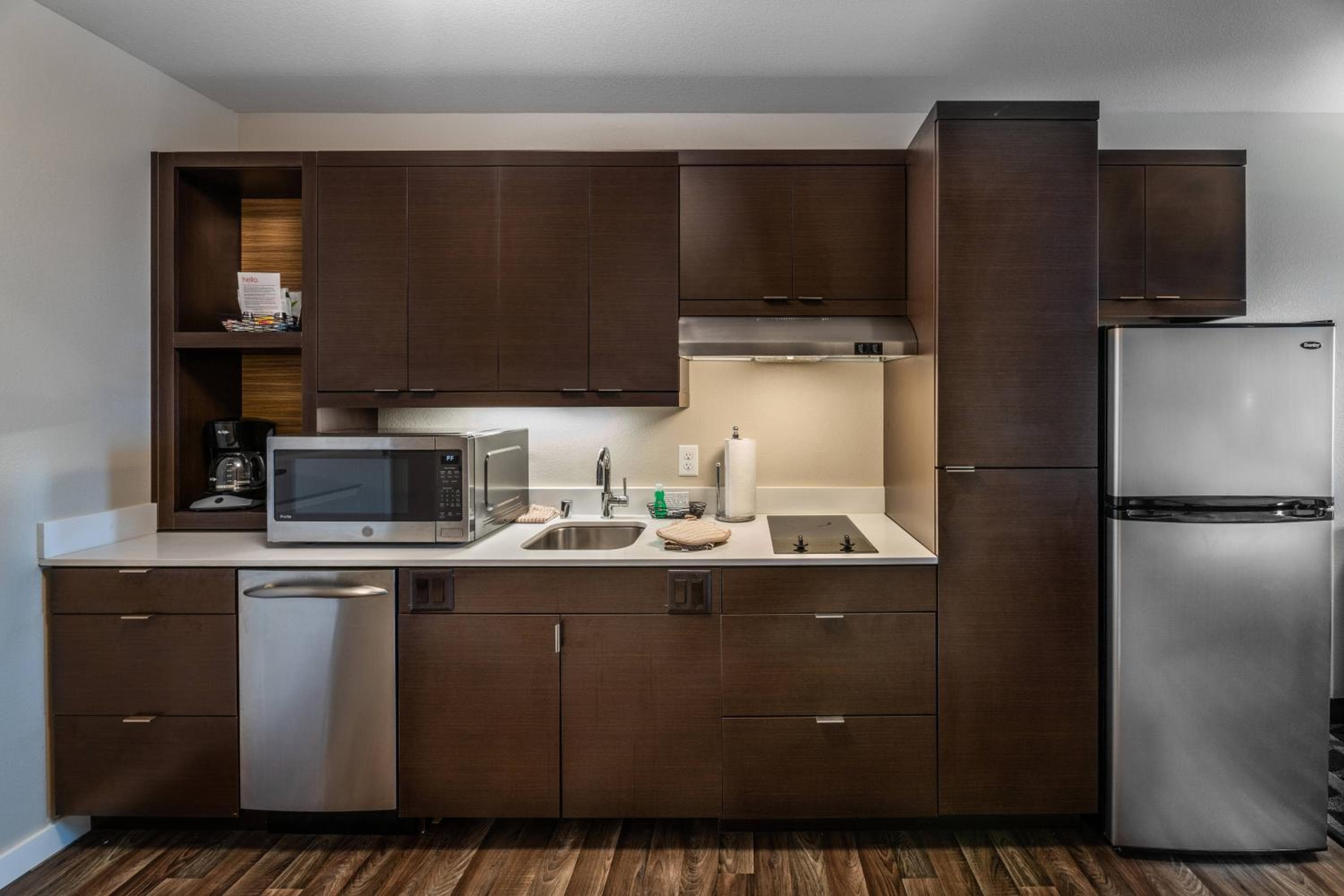 TownePlace Suites by Marriott Milwaukee Oak Creek, Oak Creek, photo 2
