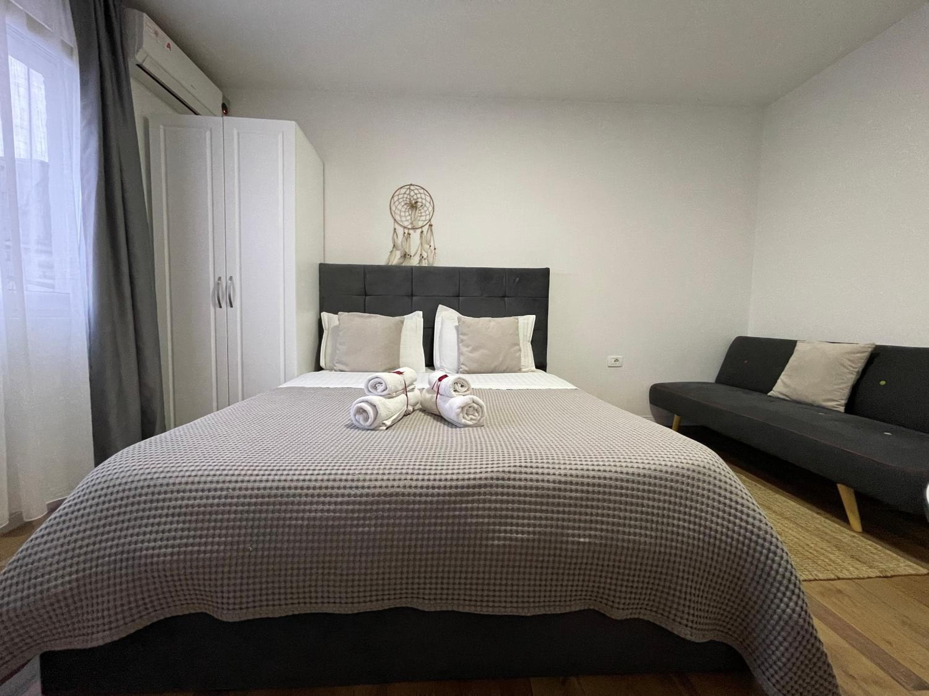 Central Studio Apartments, Tirana, photo 4