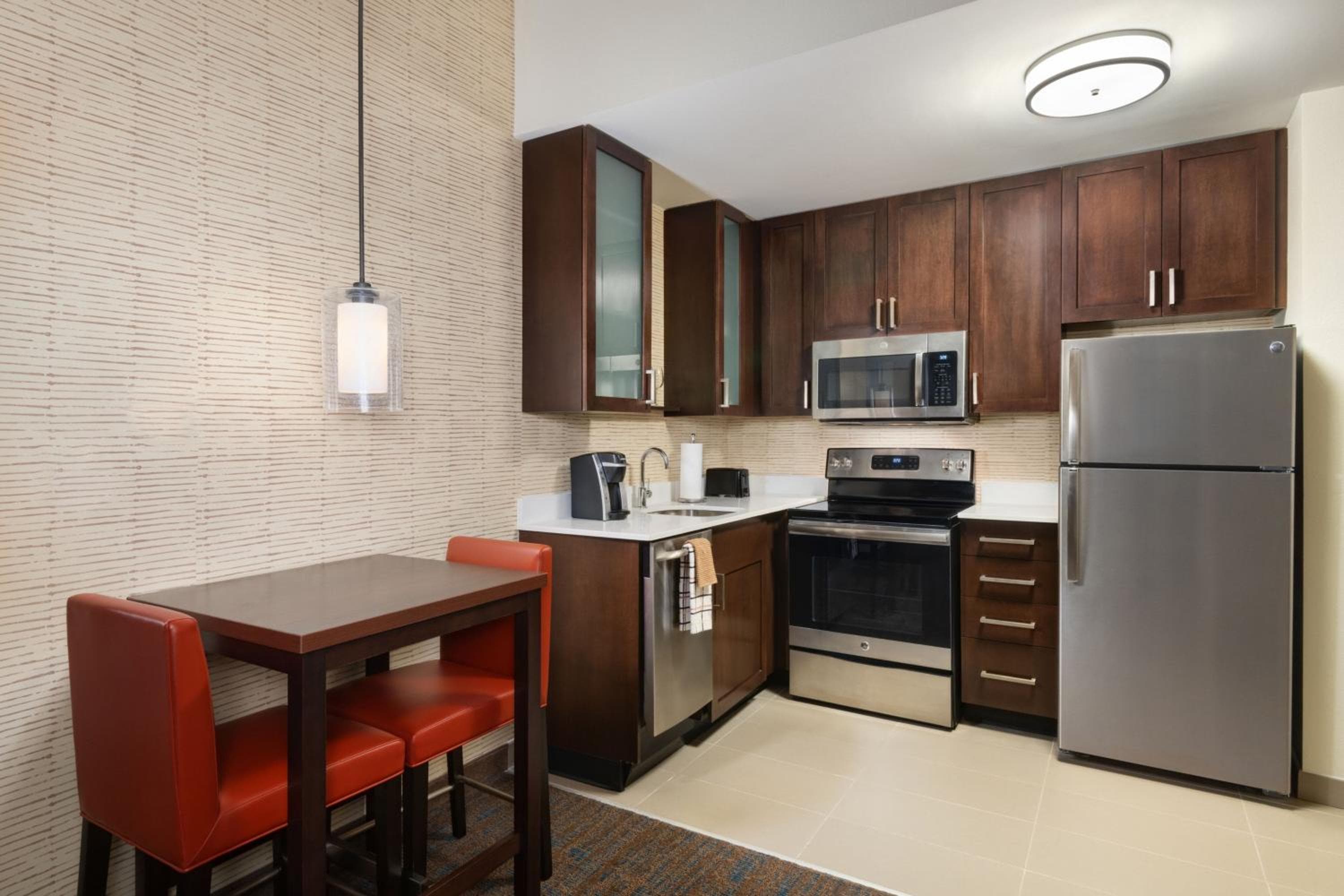Residence Inn by Marriott Spartanburg Westgate, Spartanburg, photo 3