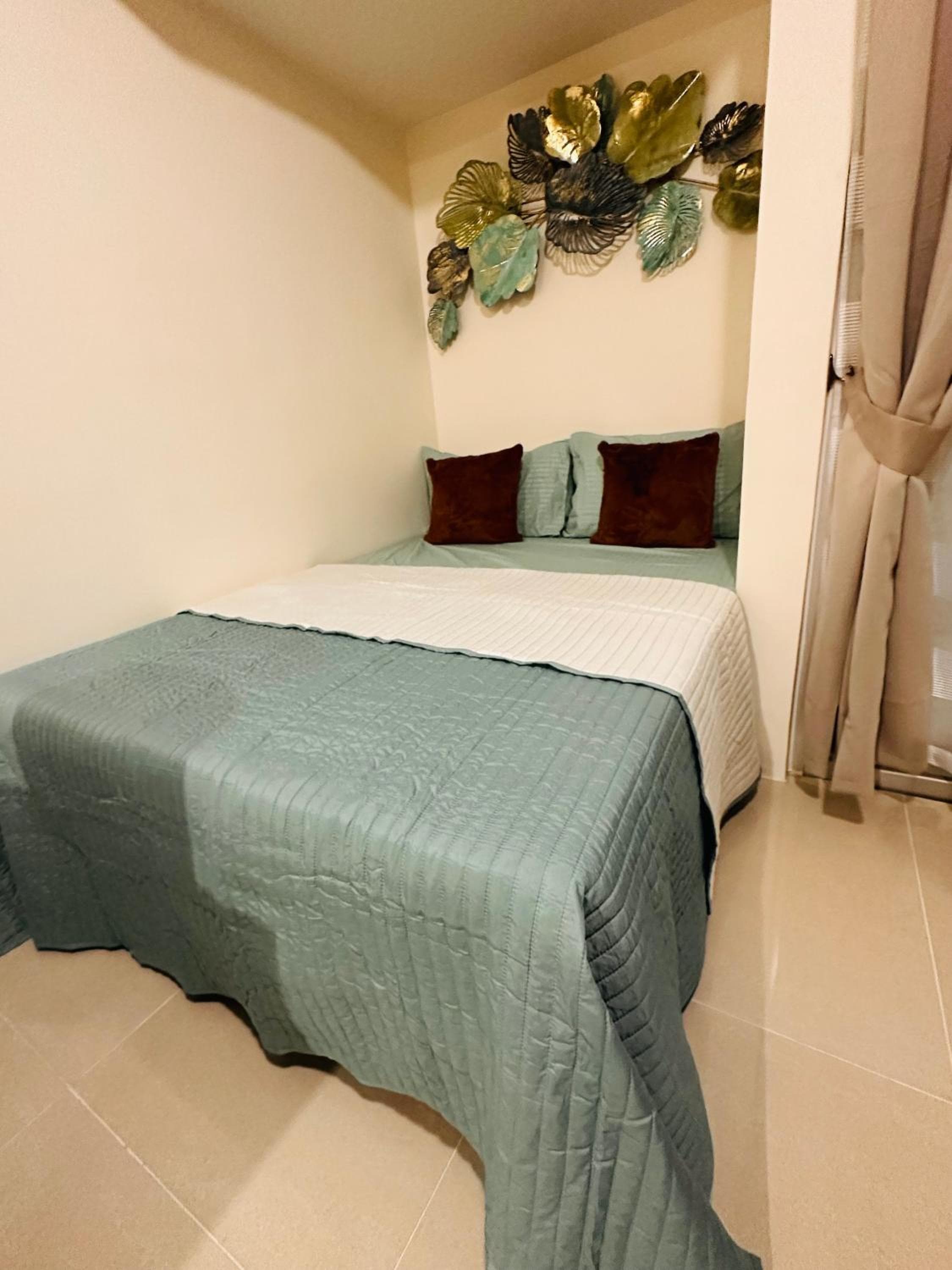 Lengs Place 2 - Studio with Balcony at Inspiria Condo, Beside Abreeza Mall, Davao City, photo 3
