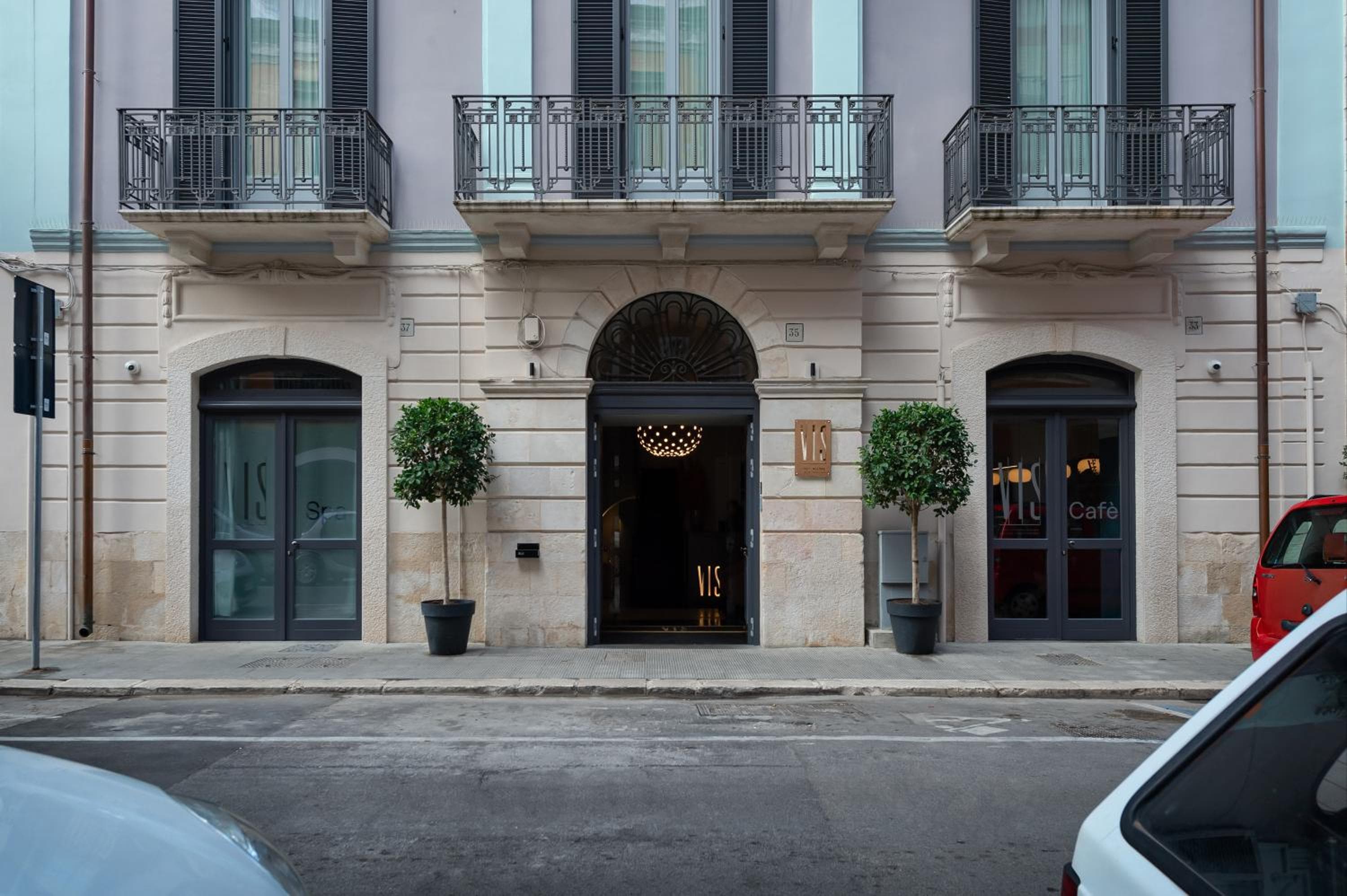 VIS urban suites & spa - Boutique Hotel, Bari