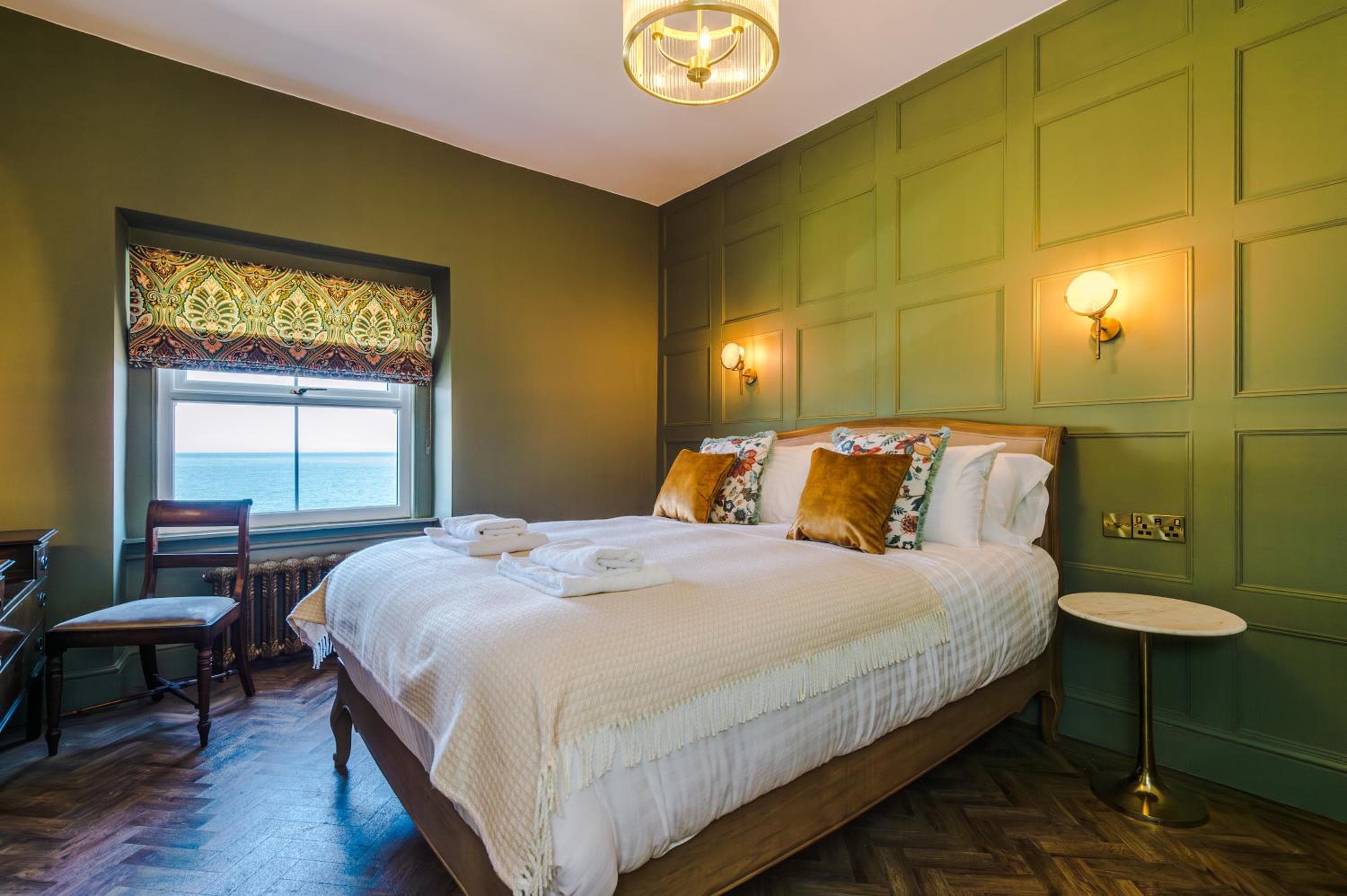 Russell Court by Orenda-Luxe, Llandudno, photo 3