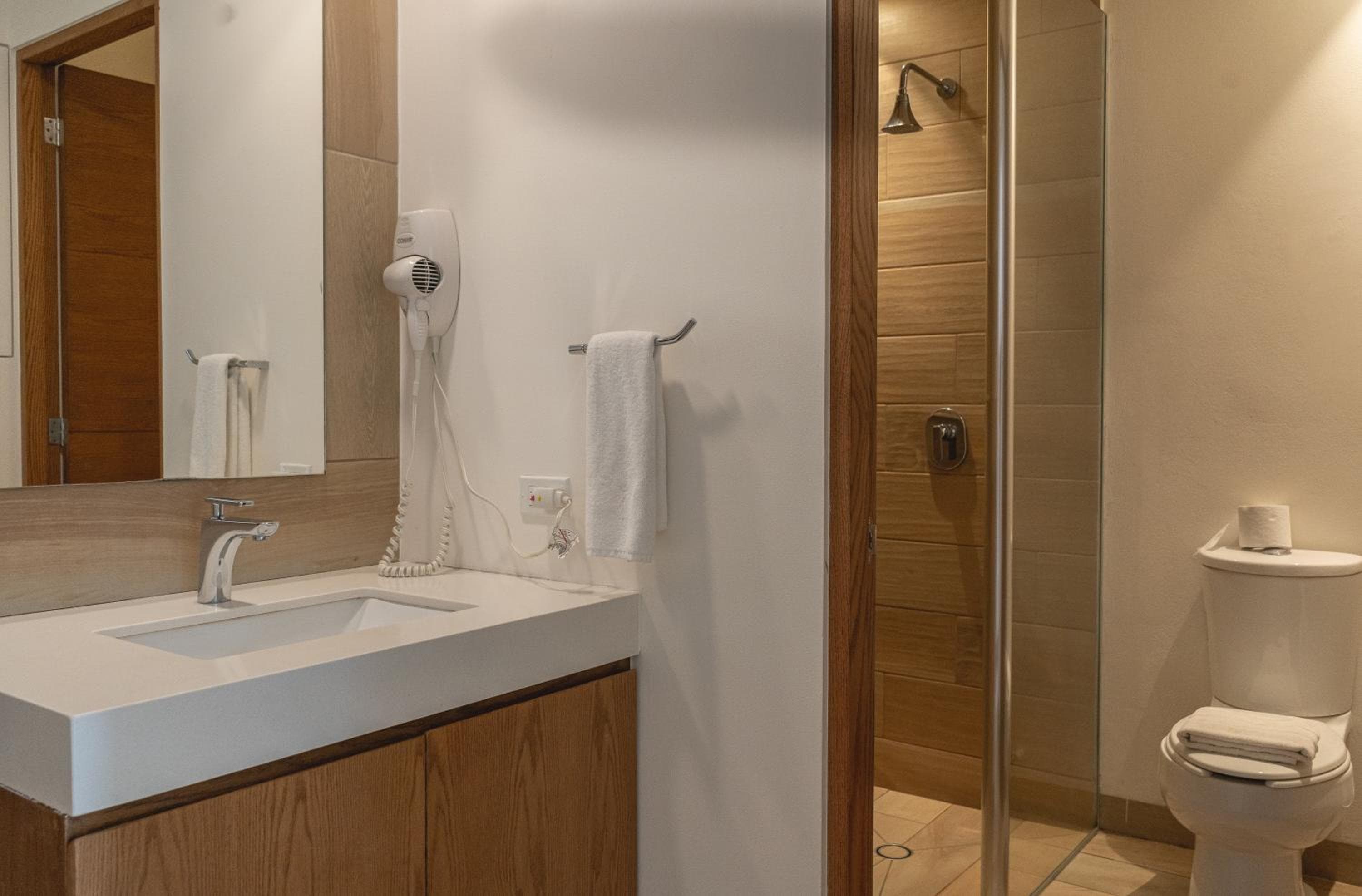 Bathroom at Tú Paraiso Privado- Lahun Suites Playa del carmen