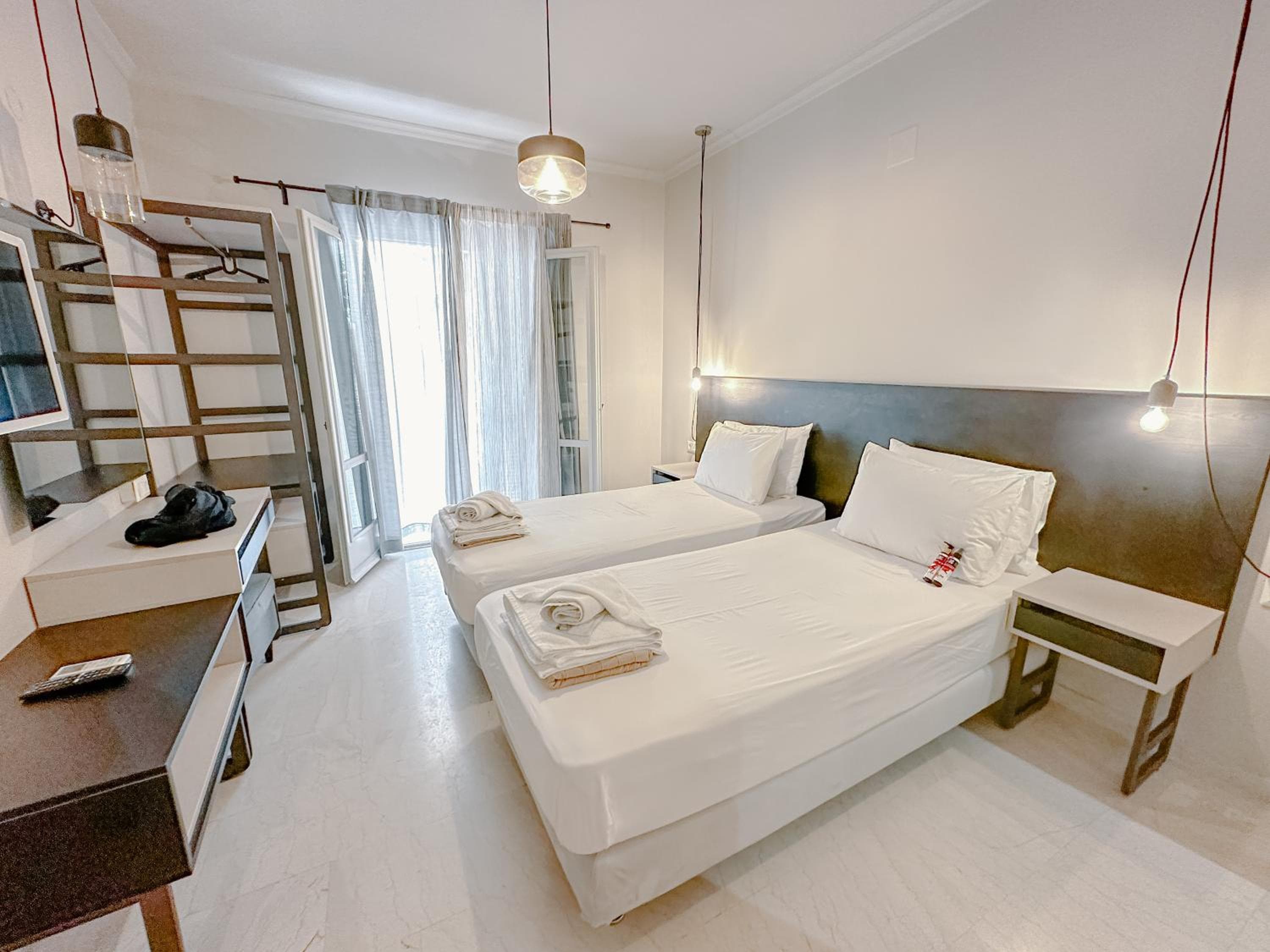 LOC HOSPITALITY Urban Suites, Corfu Town, photo 2