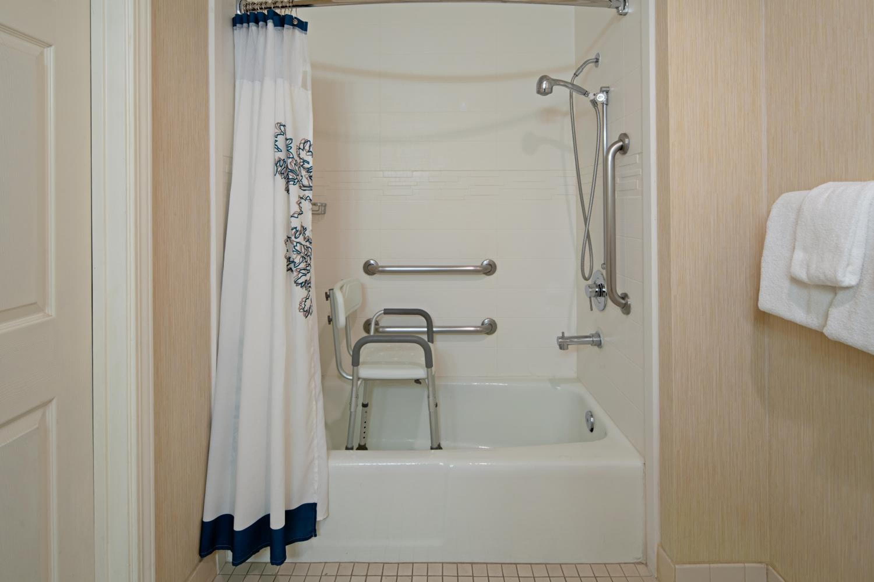 Bathroom at Staybridge Suites Oxnard - River Ridge by IHG