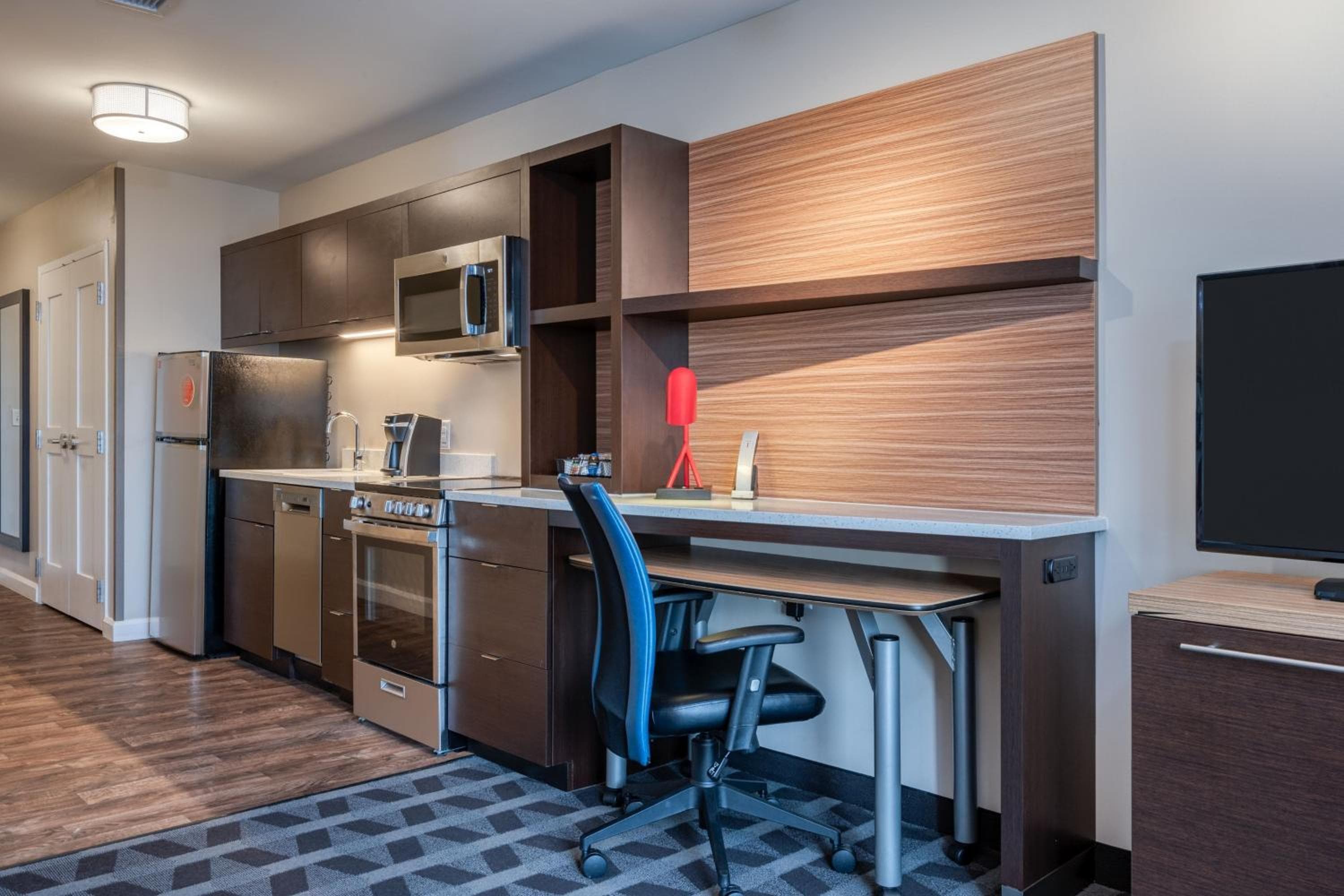 TownePlace Suites by Marriott Indianapolis Airport, Indianapolis, photo 3