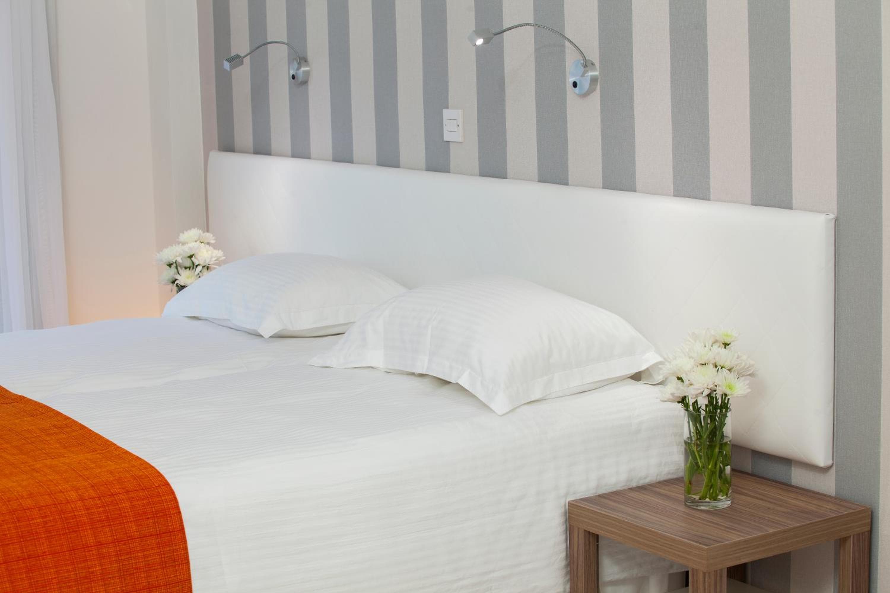Princessa Vera Hotel Apartments, Paphos City, photo 4