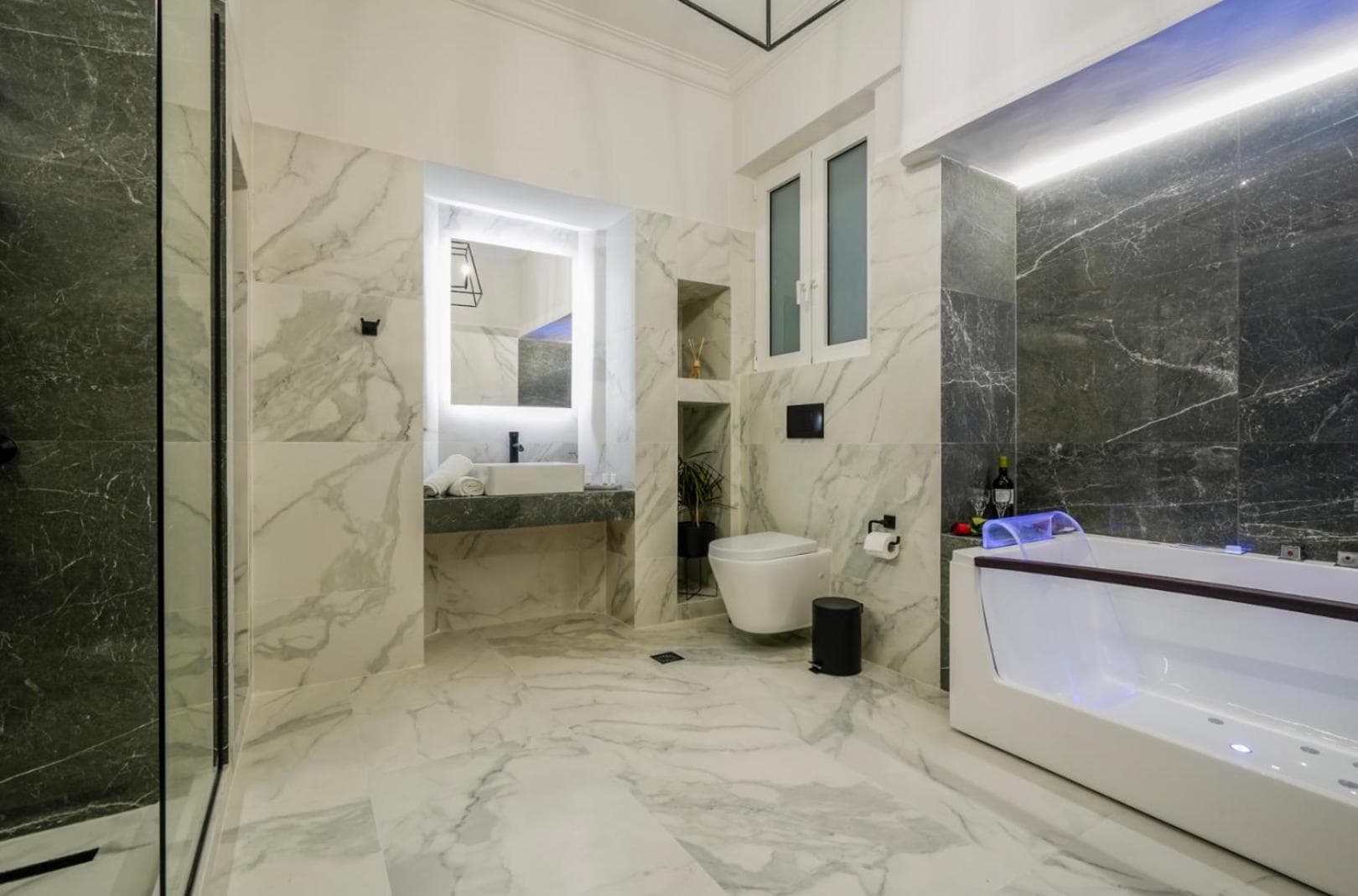 CASA DIVINUS SUITES, Athens, photo 5