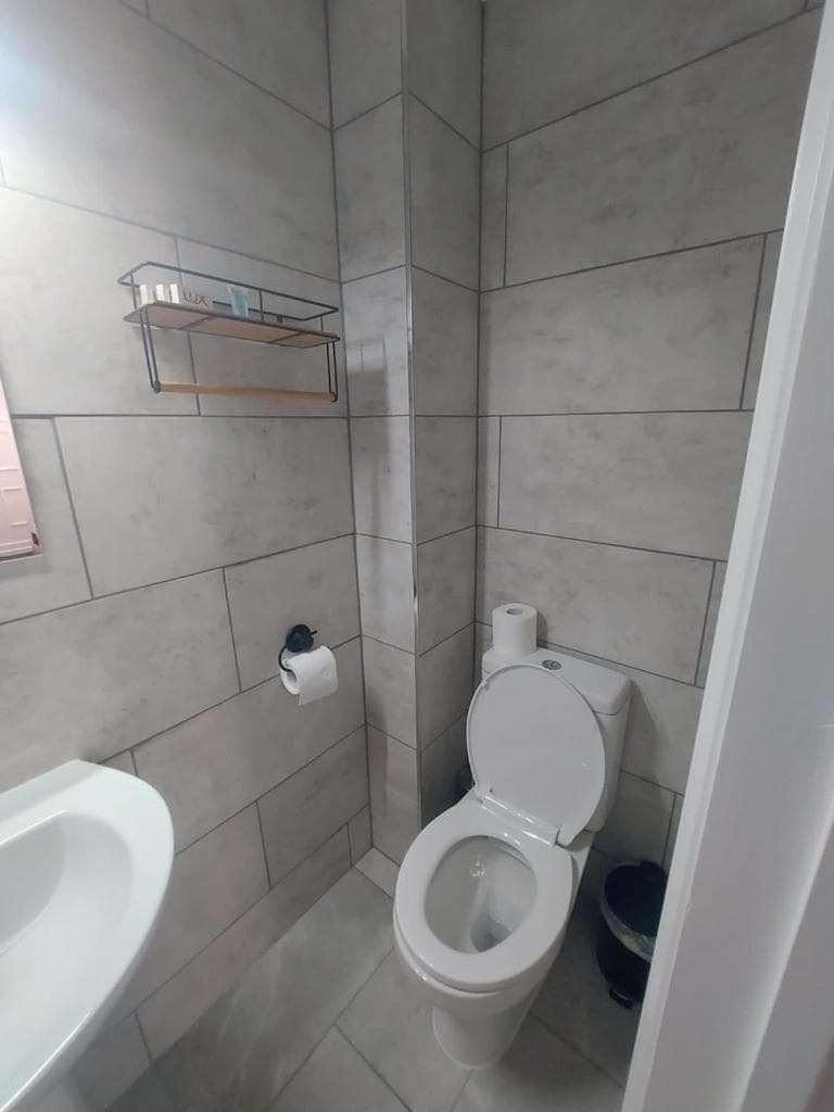 Inn By The Sea, PORTSMOUTH, Parking EV 22kW Available, Portsmouth