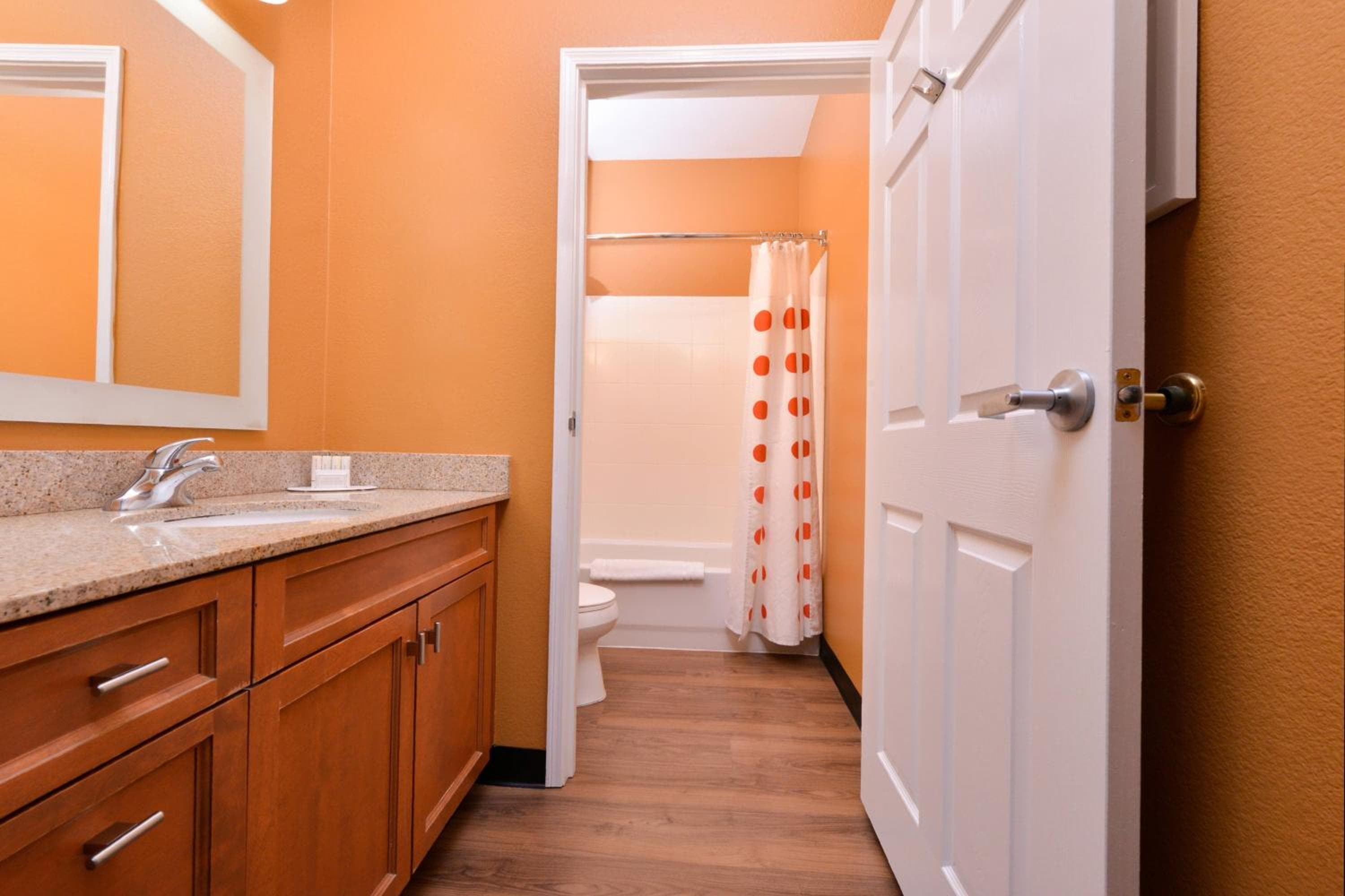 TownePlace Suites by Marriott Ontario Airport, Rancho Cucamonga, photo 4