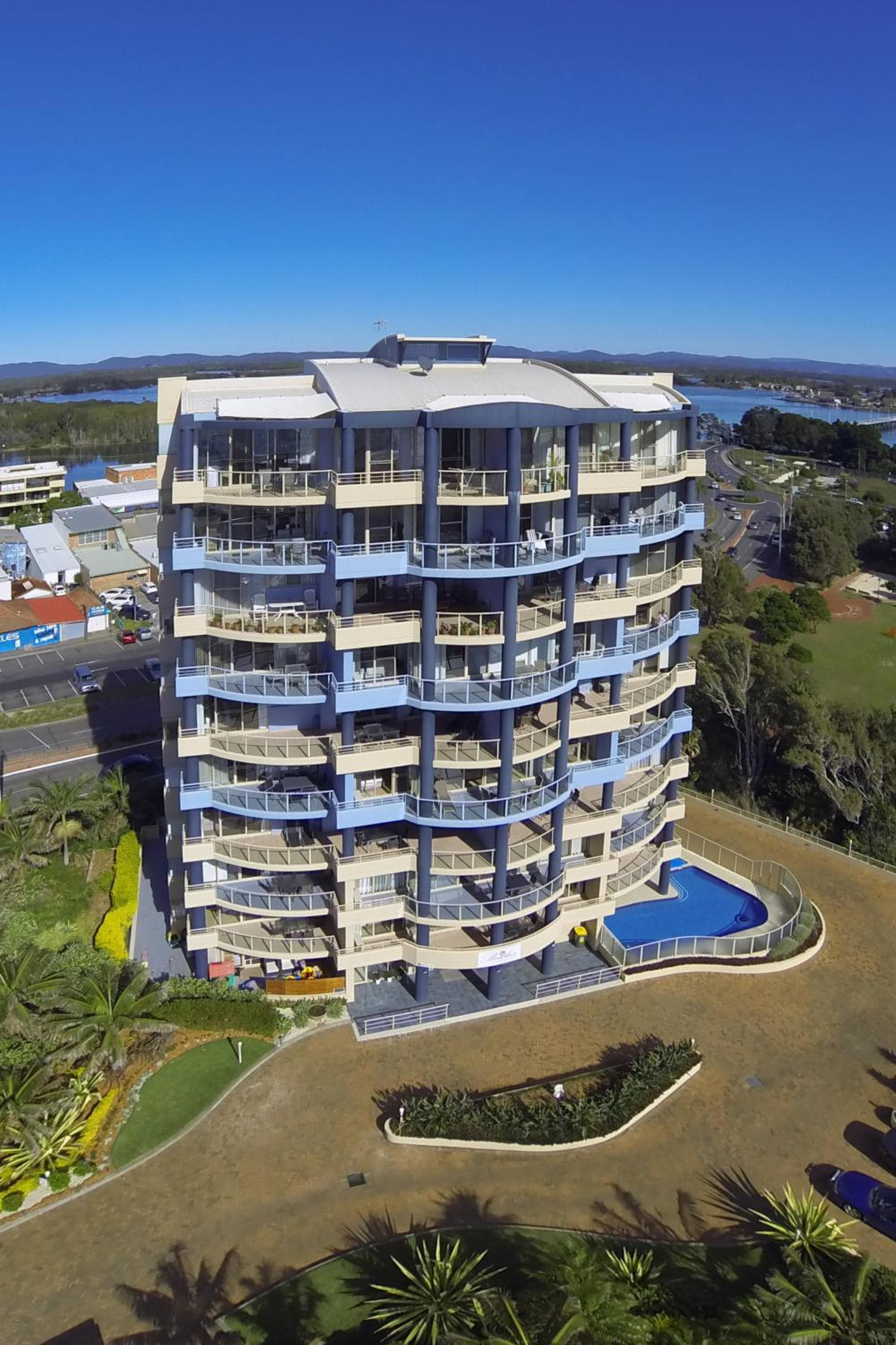 Beaches International, Forster