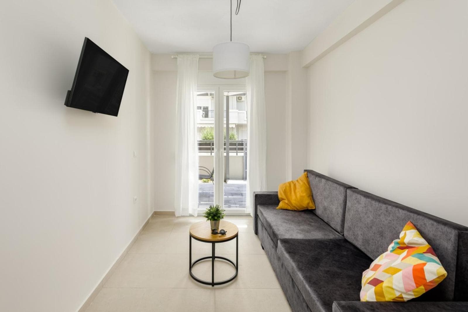 V Luxury Apartments with Pool, Siviri, photo 5