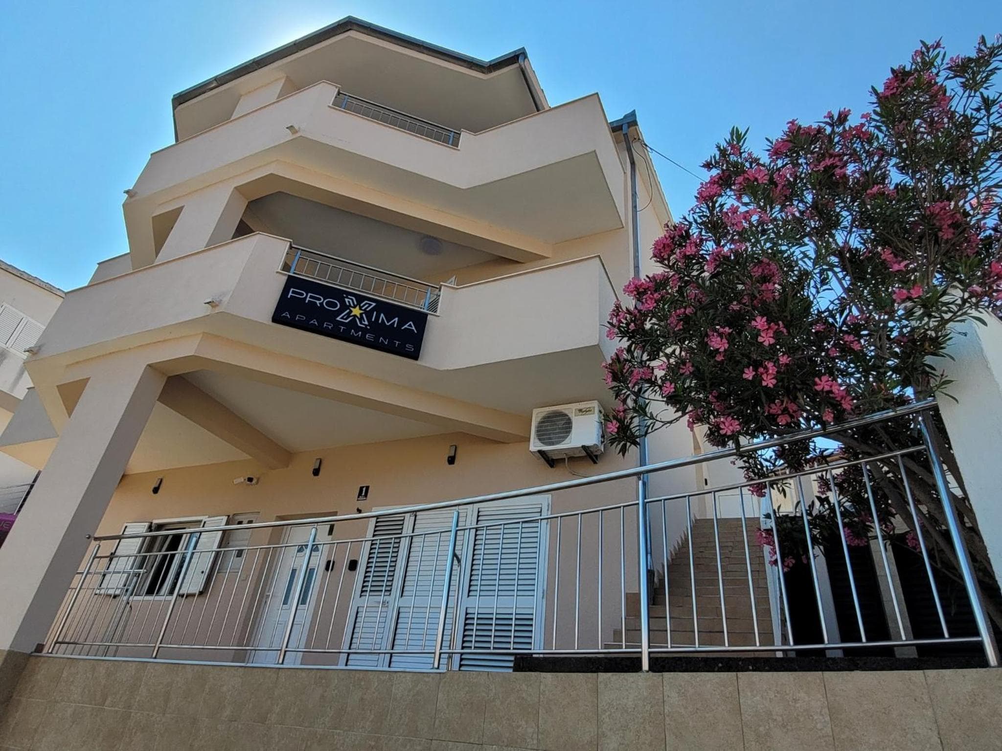 Apartments Proxima, Trogir