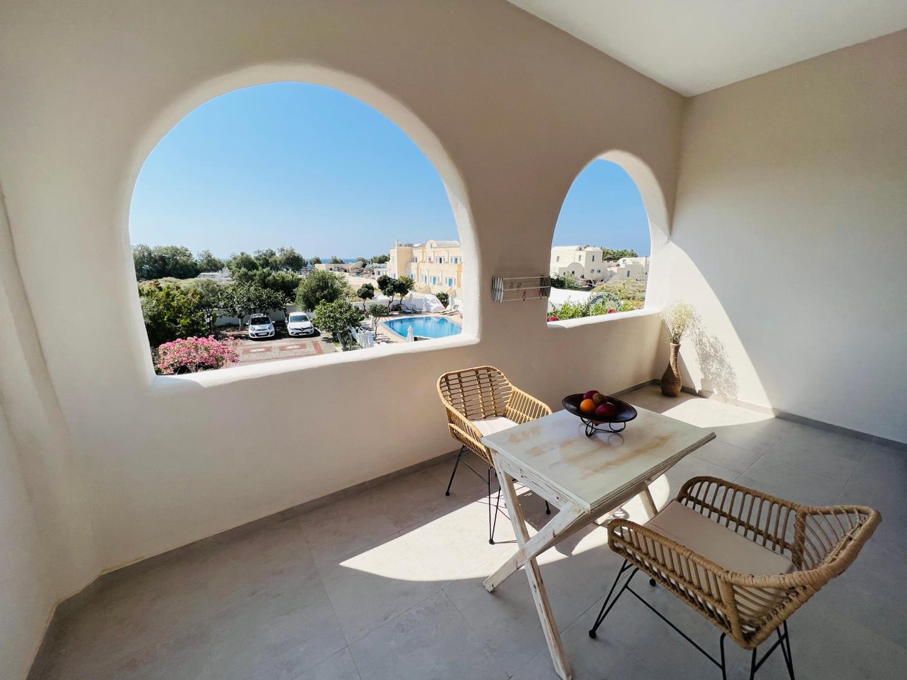 Arapiou Apartments, Perivolos, photo 4