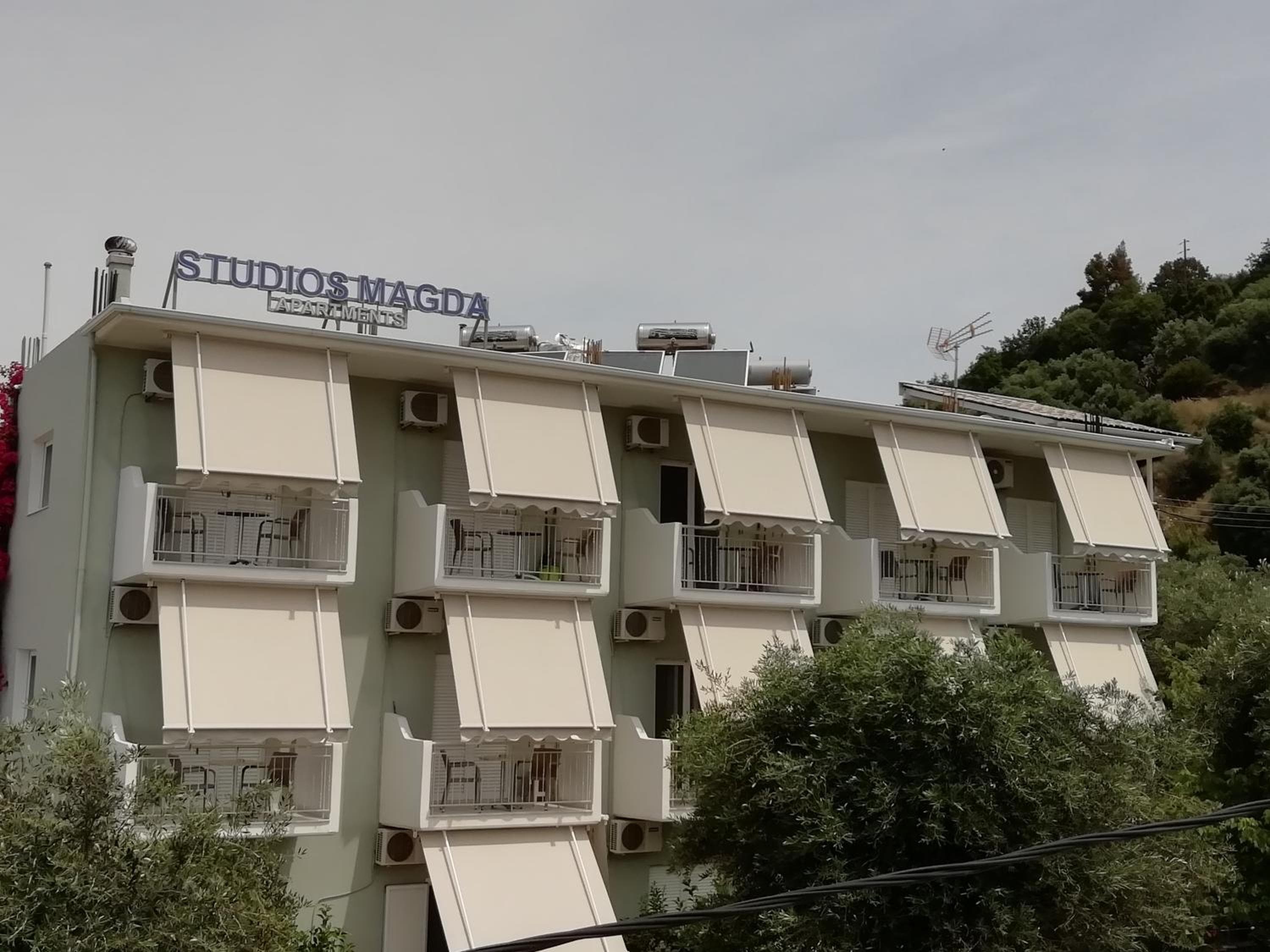 Studios Magda, Paralia Vrachou