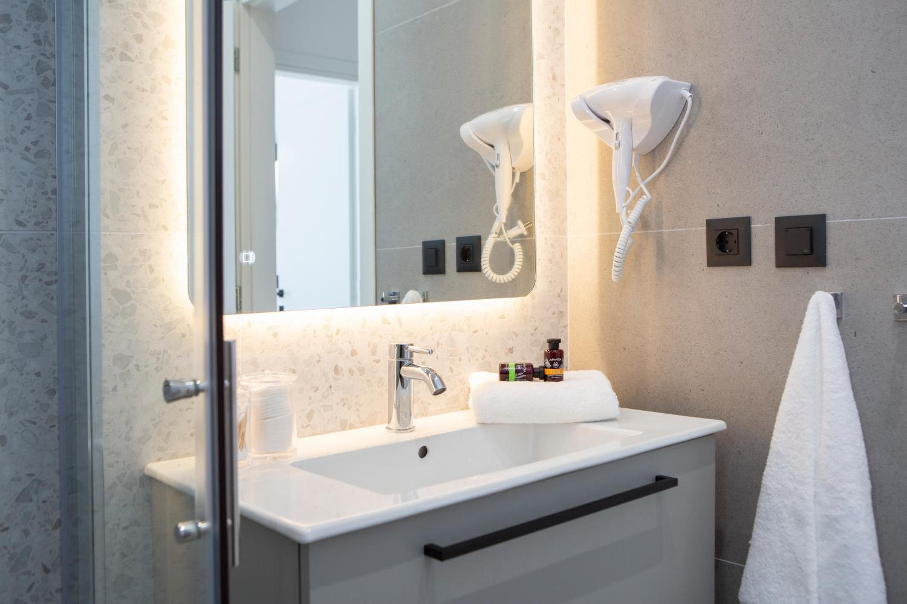 Achillion Suites, Lefkada Town, photo 2
