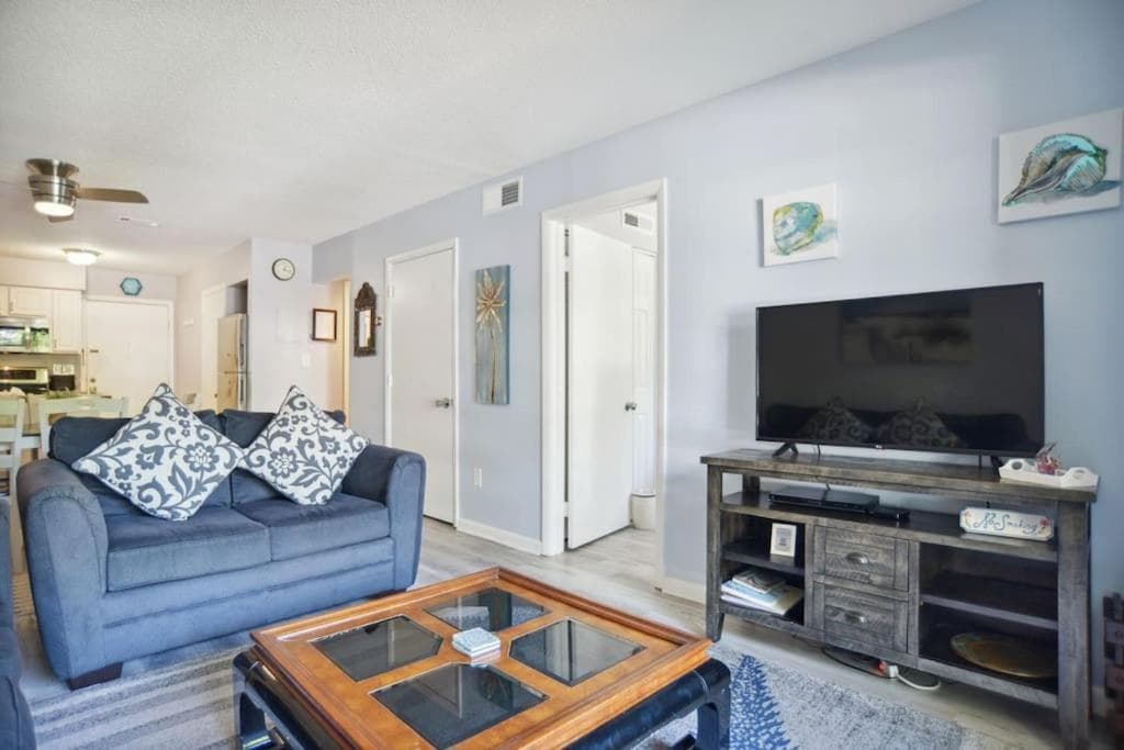 5 stars Peaceful Condo - 7 min walk to the beach, Hilton Head Island, photo 3