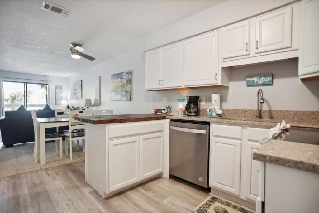 5 stars Peaceful Condo - 7 min walk to the beach, Hilton Head Island, photo 6