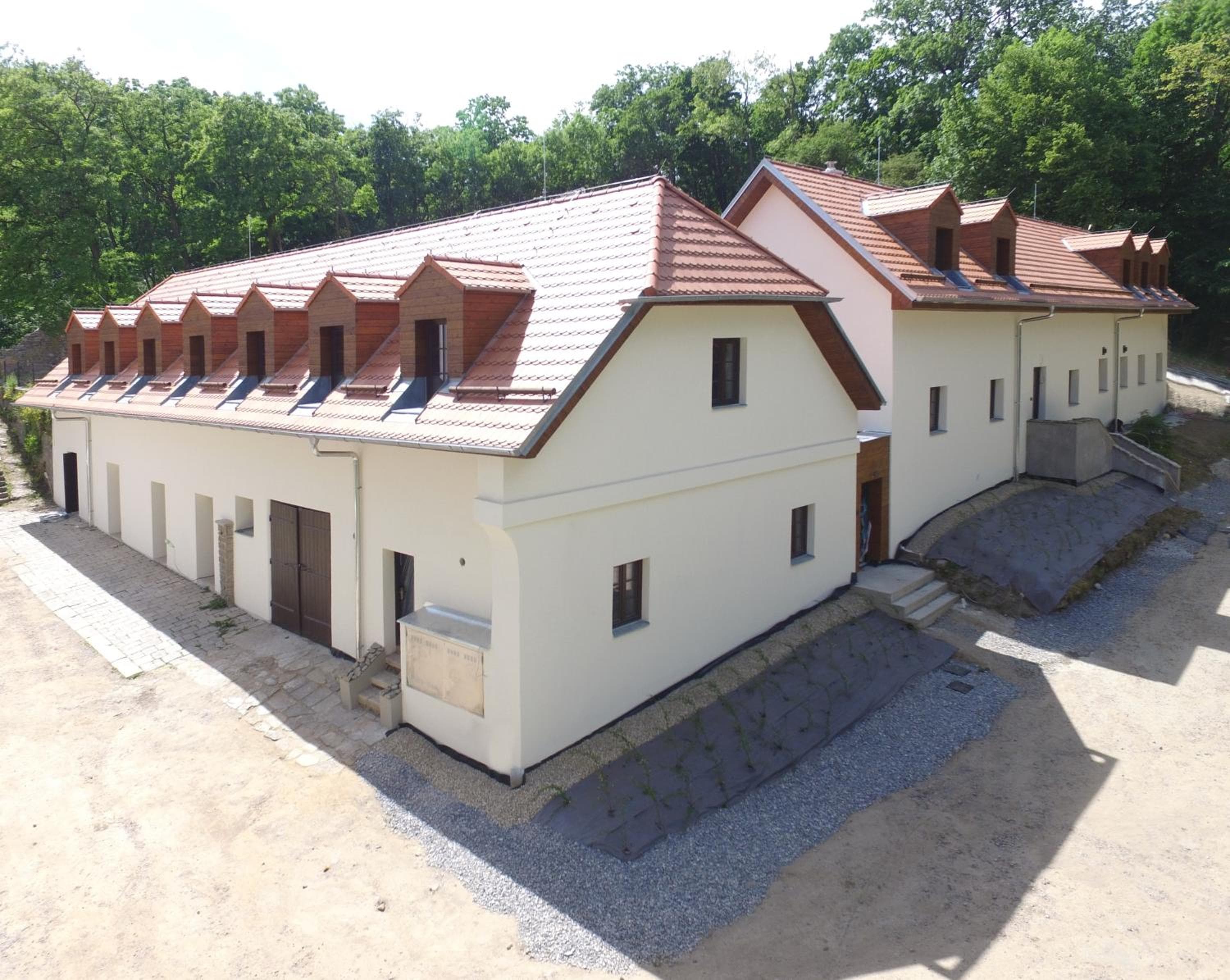 Zámek Castle Račice - Podzámčí Undercastle, Račice