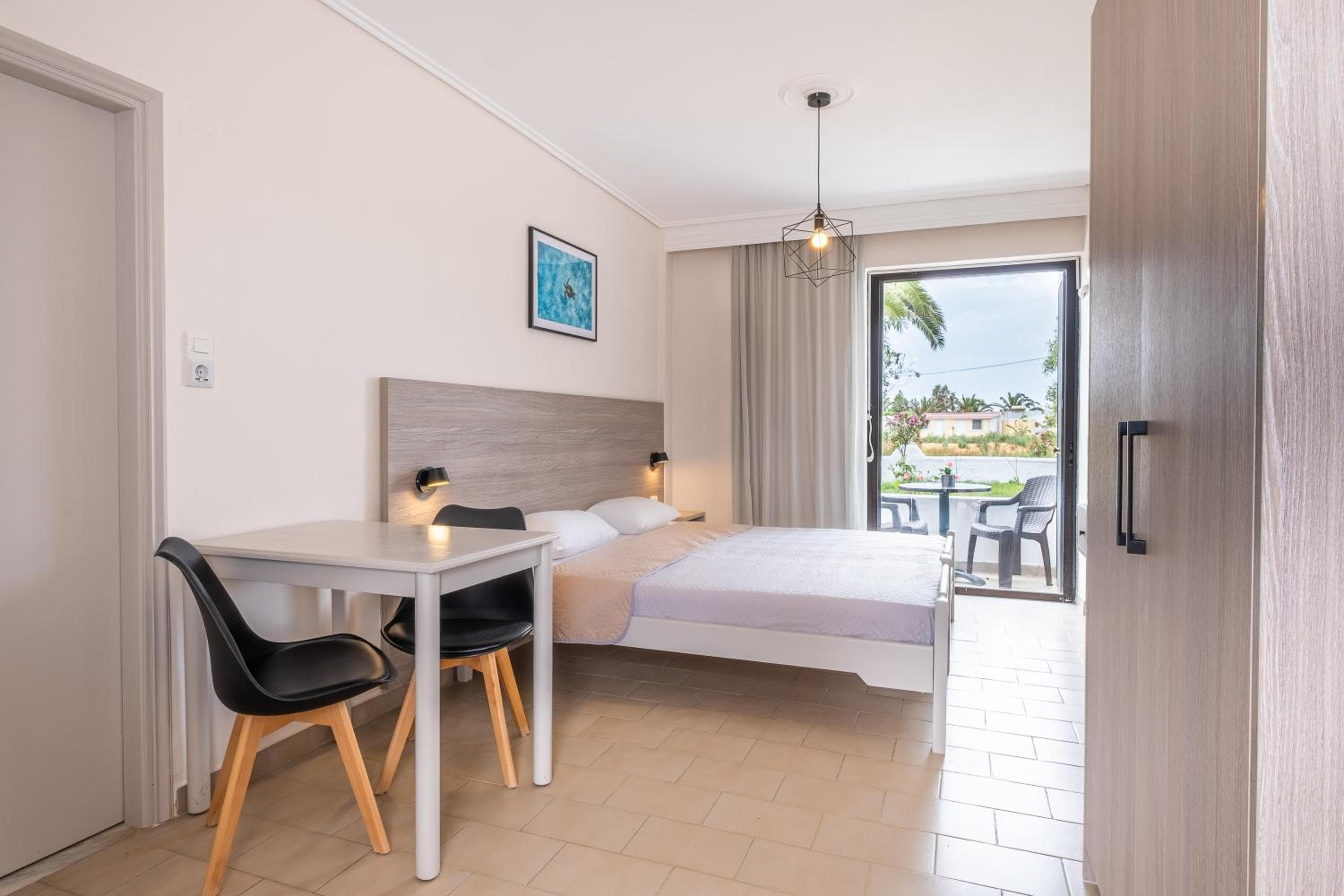 Anthia Apartments, Marmari, photo 5