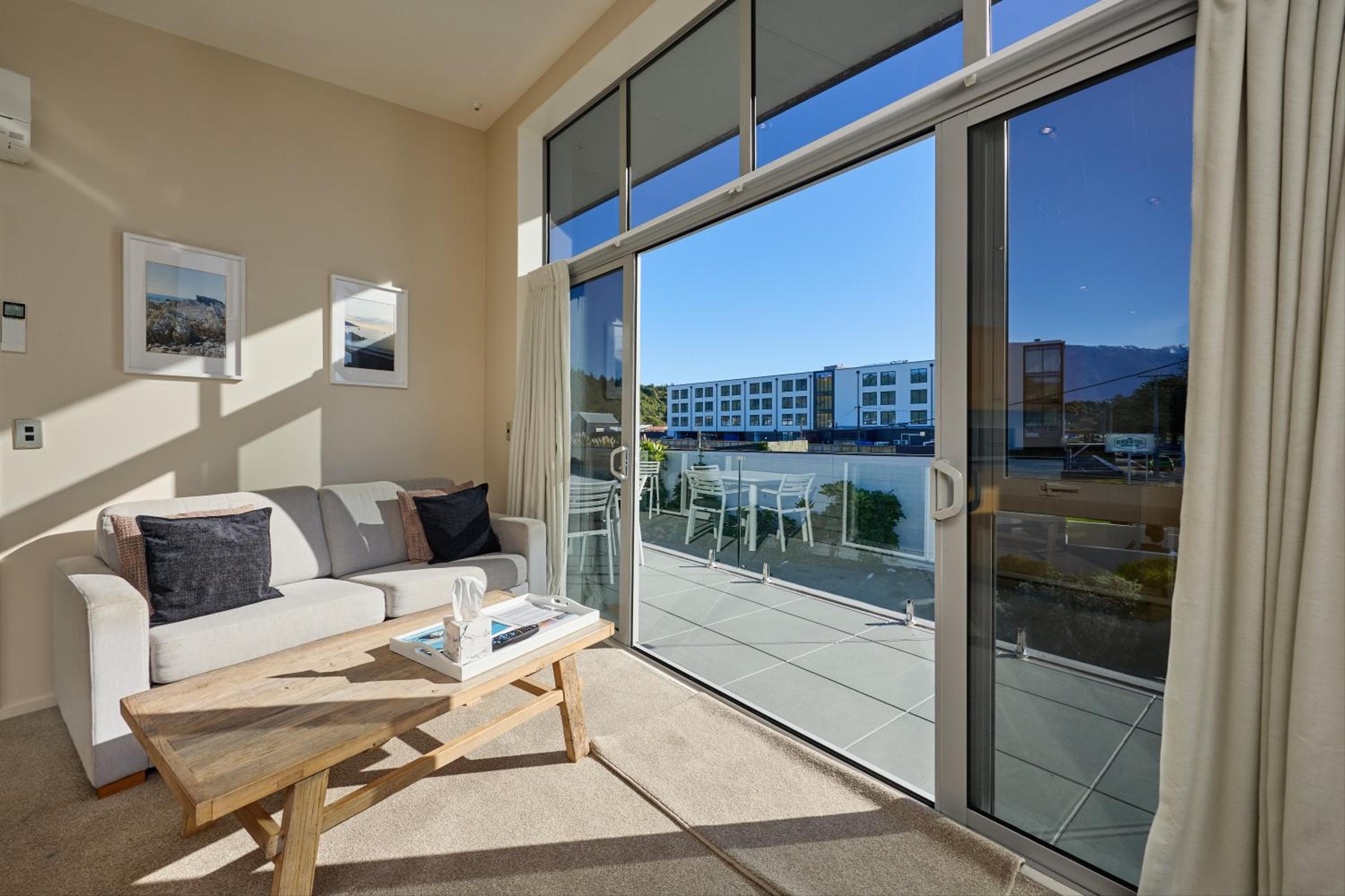 Kaikoura Waterfront Apartments, Kaikoura, photo 3