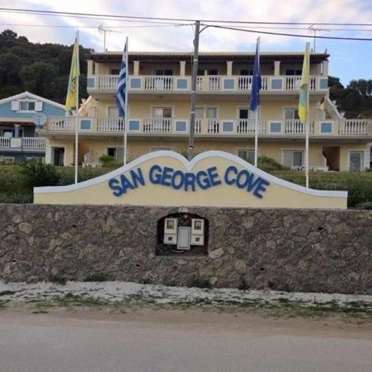 SAN GEORGE COVE, Afionas