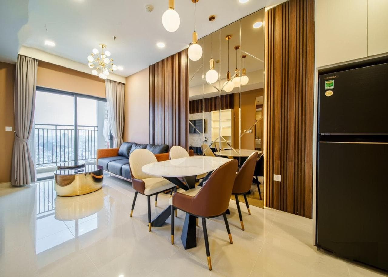 Smile Home - SOHO Apartment balcony - Modern comfortable, Ho Chi Minh City