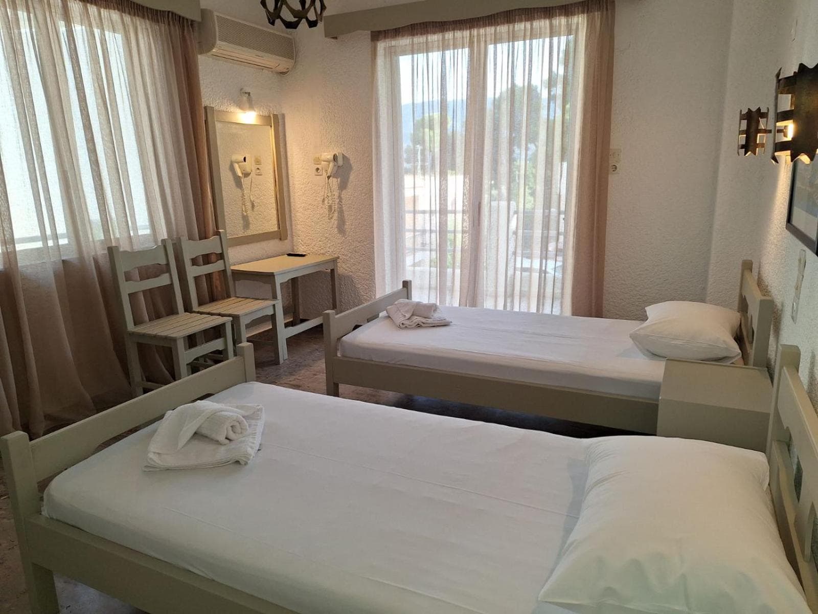 FILOXENIA by Evita's Resort, Poros, photo 3
