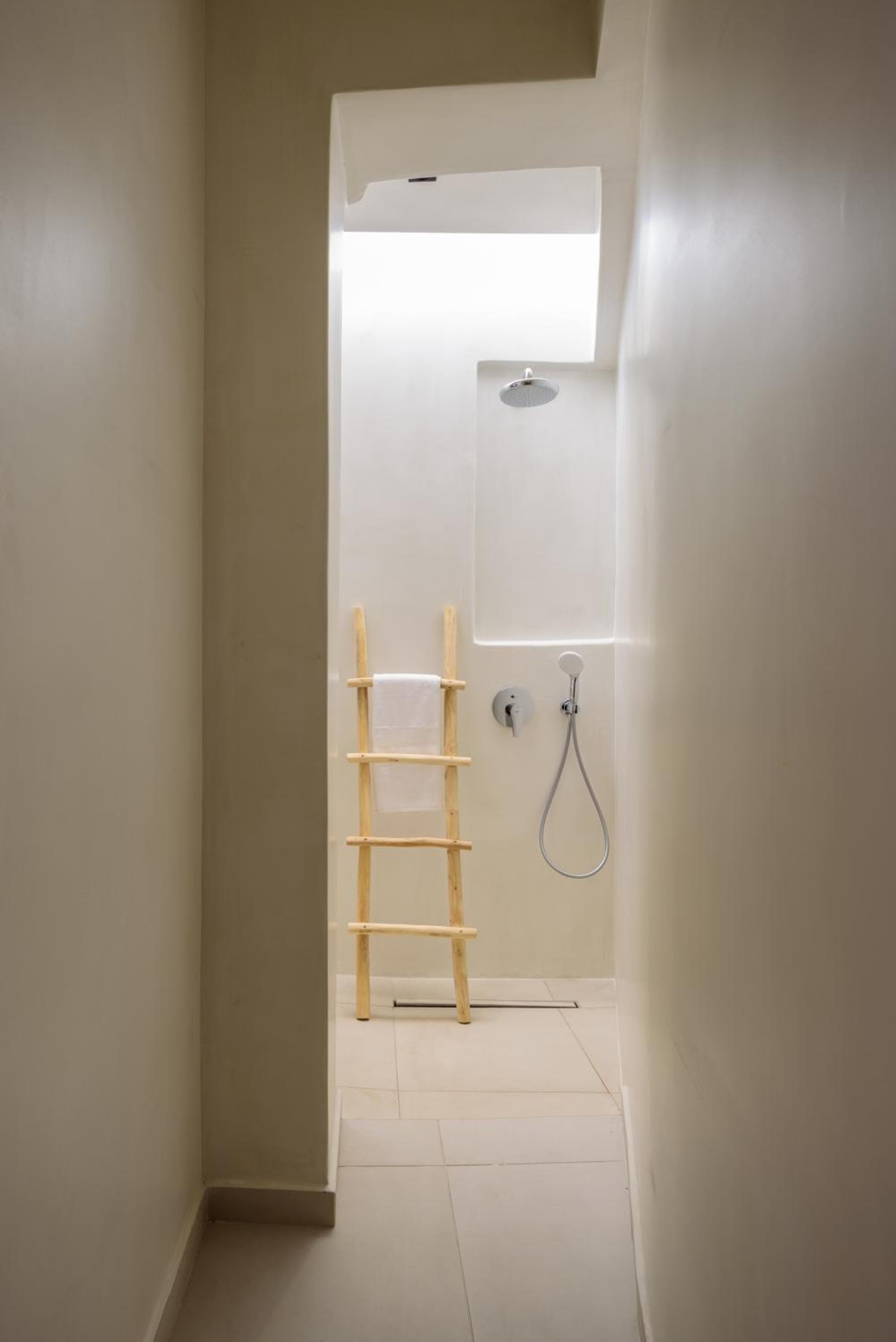 Ryolithos Suites, Foinikiá, photo 5