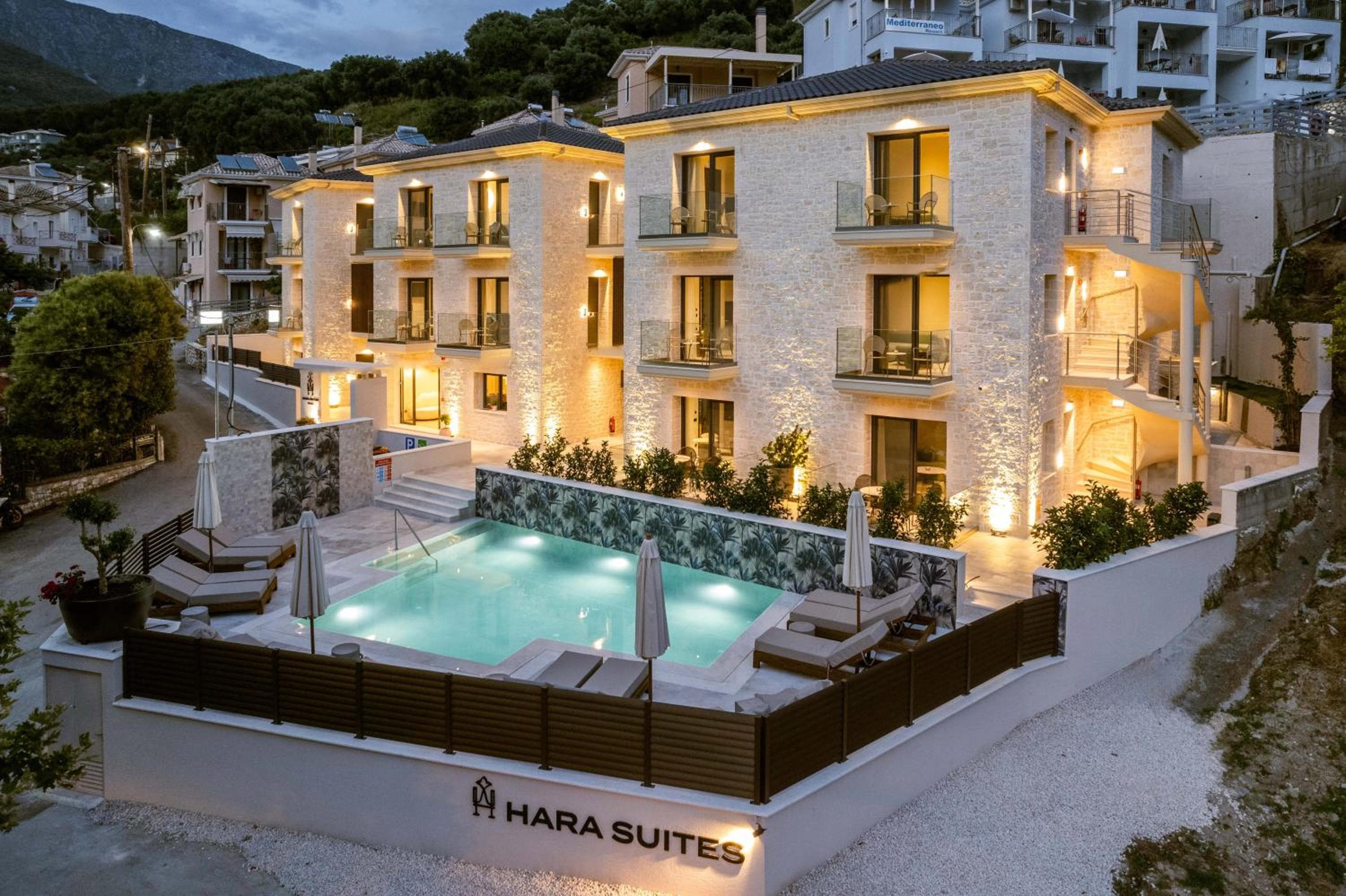Hara Suites, Parga
