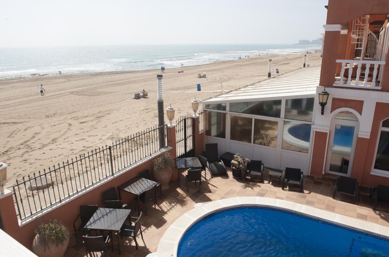 Lloyds Beach Club, Torrevieja, photo 3