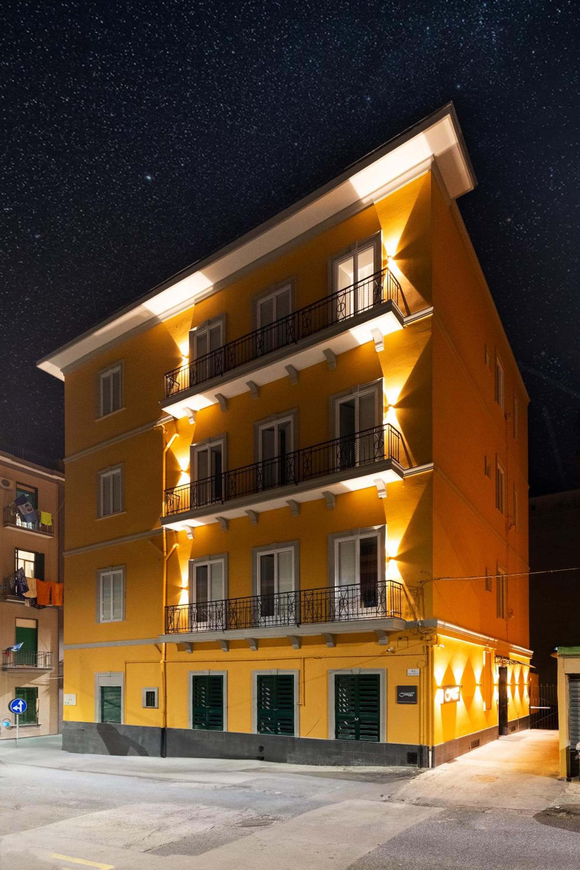 Acate81 Lifestyle Apartment, Naples