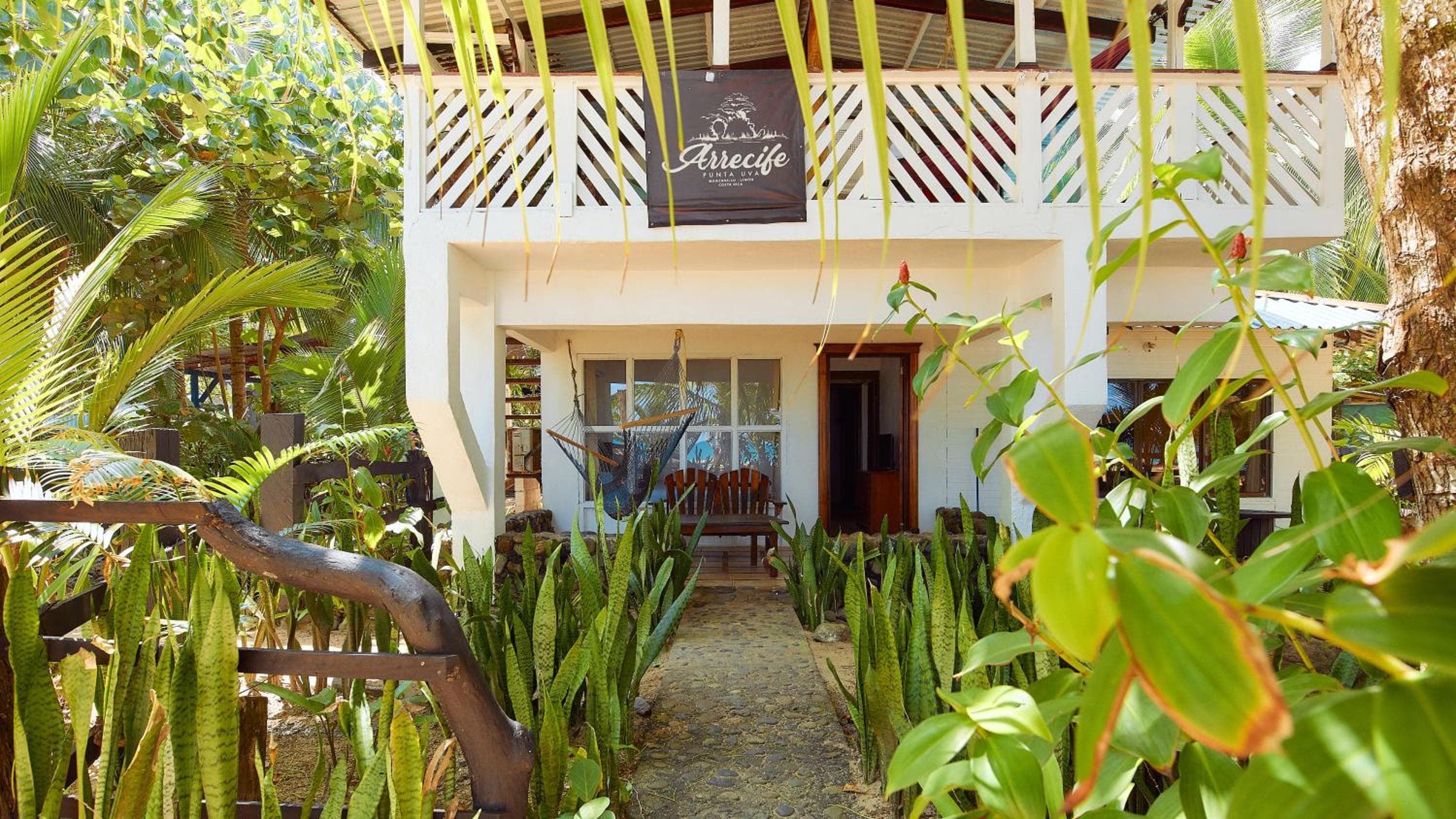 Arrecife Punta Uva - Hospedaje, bar y restaurante - Frente al mar, Punta Uva, photo 2