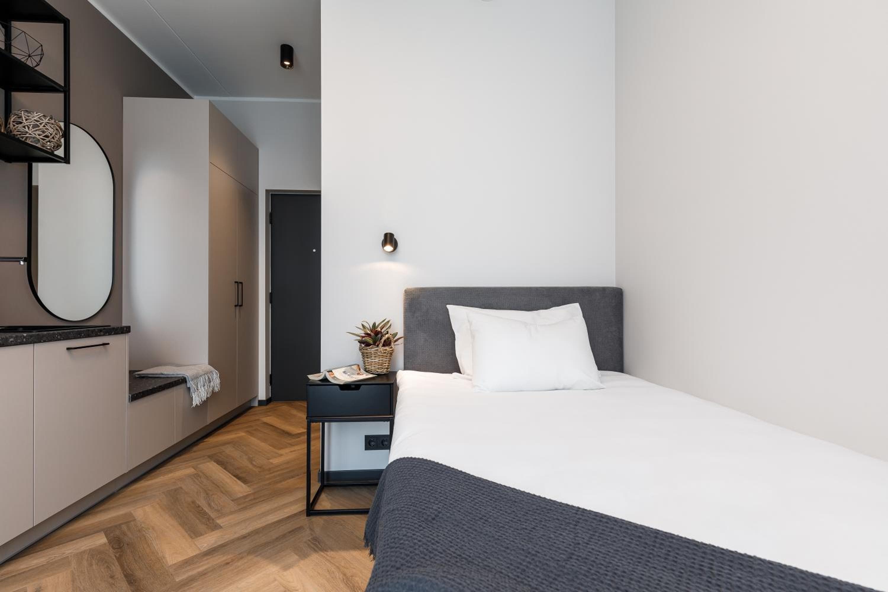 Rare Apartment Hotel - Self Check-In Miniapartments, Tartu, photo 5