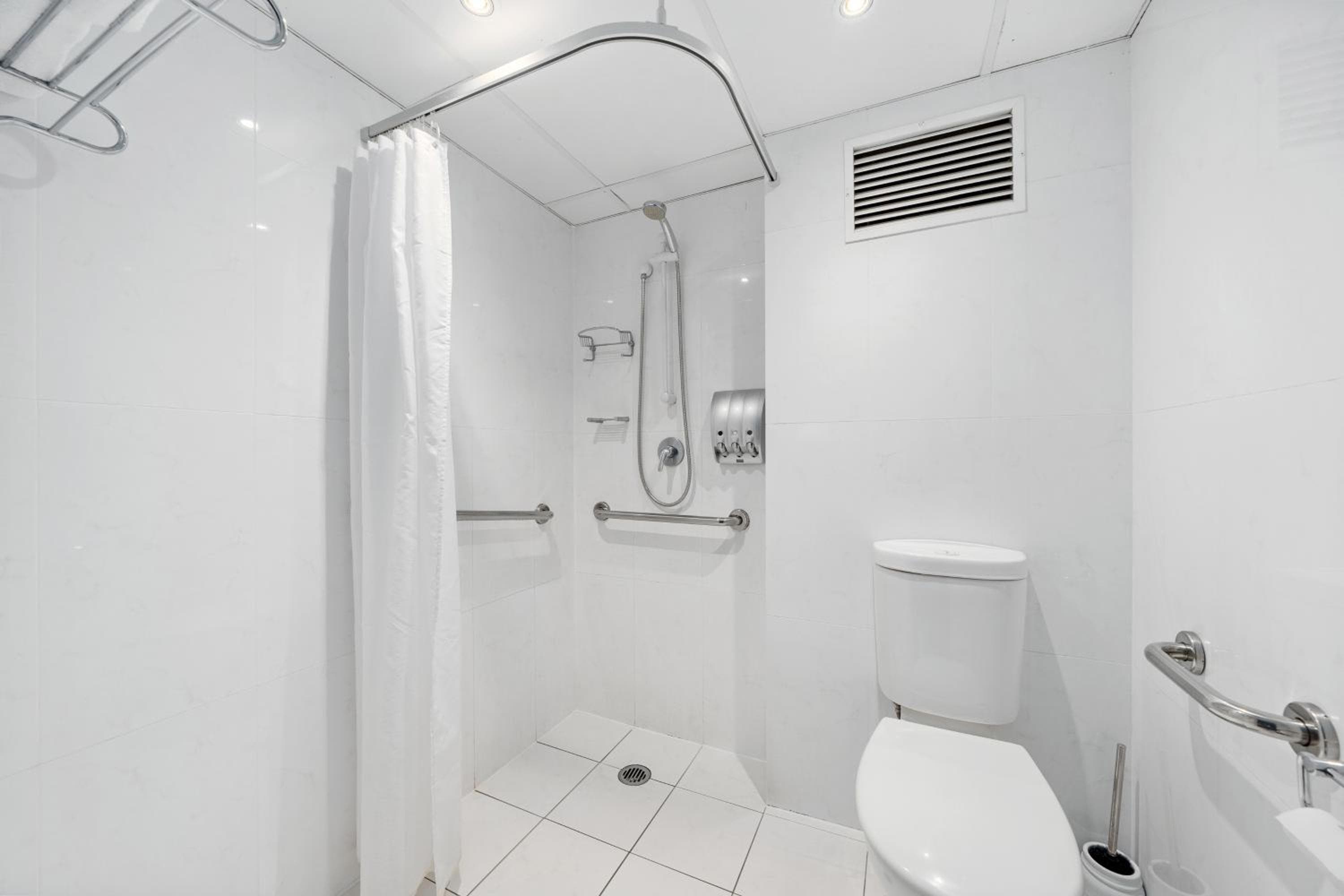 Manuka Park Serviced Apartments, Canberra, photo 6