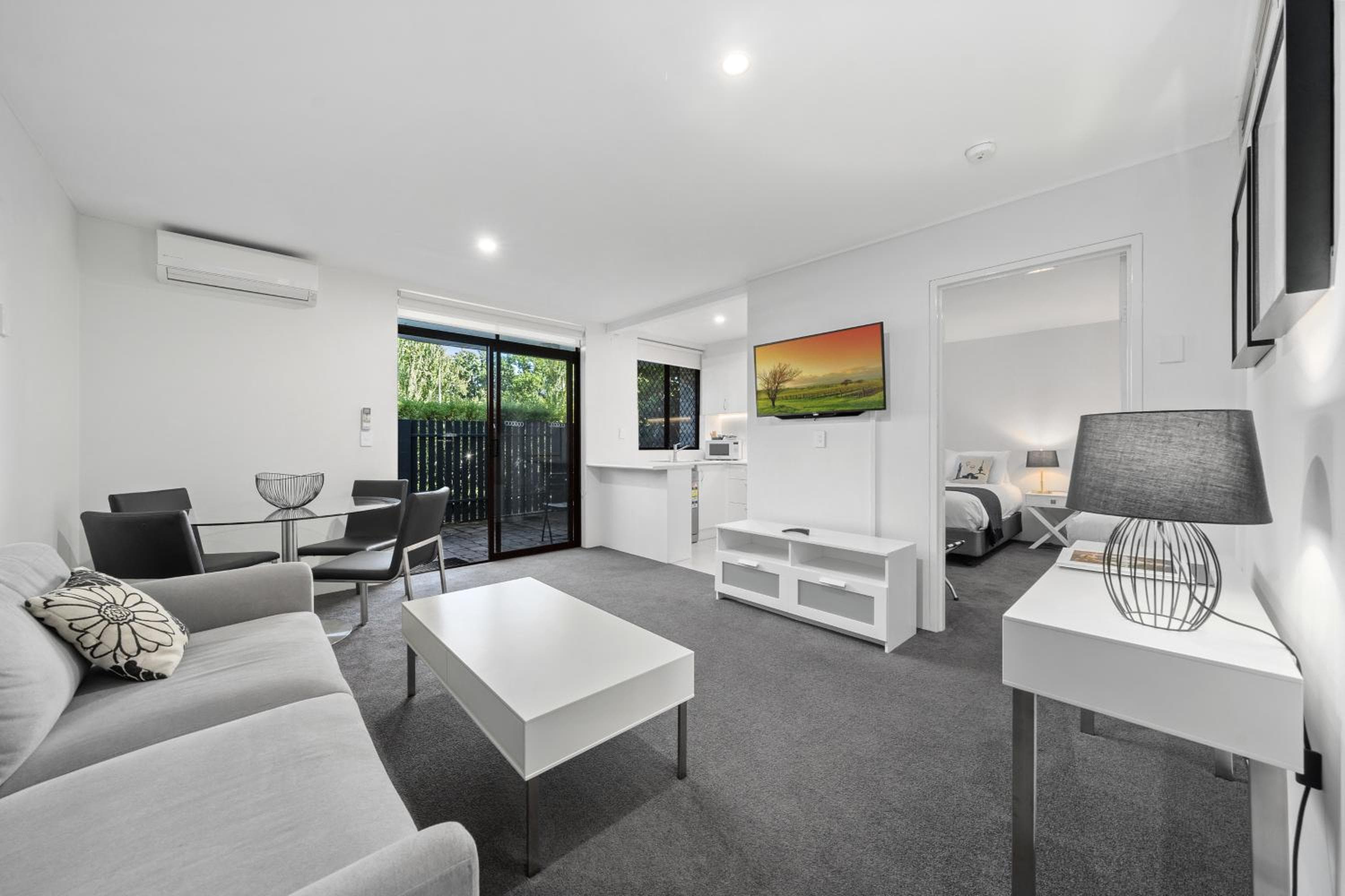 Manuka Park Serviced Apartments, Canberra, photo 5