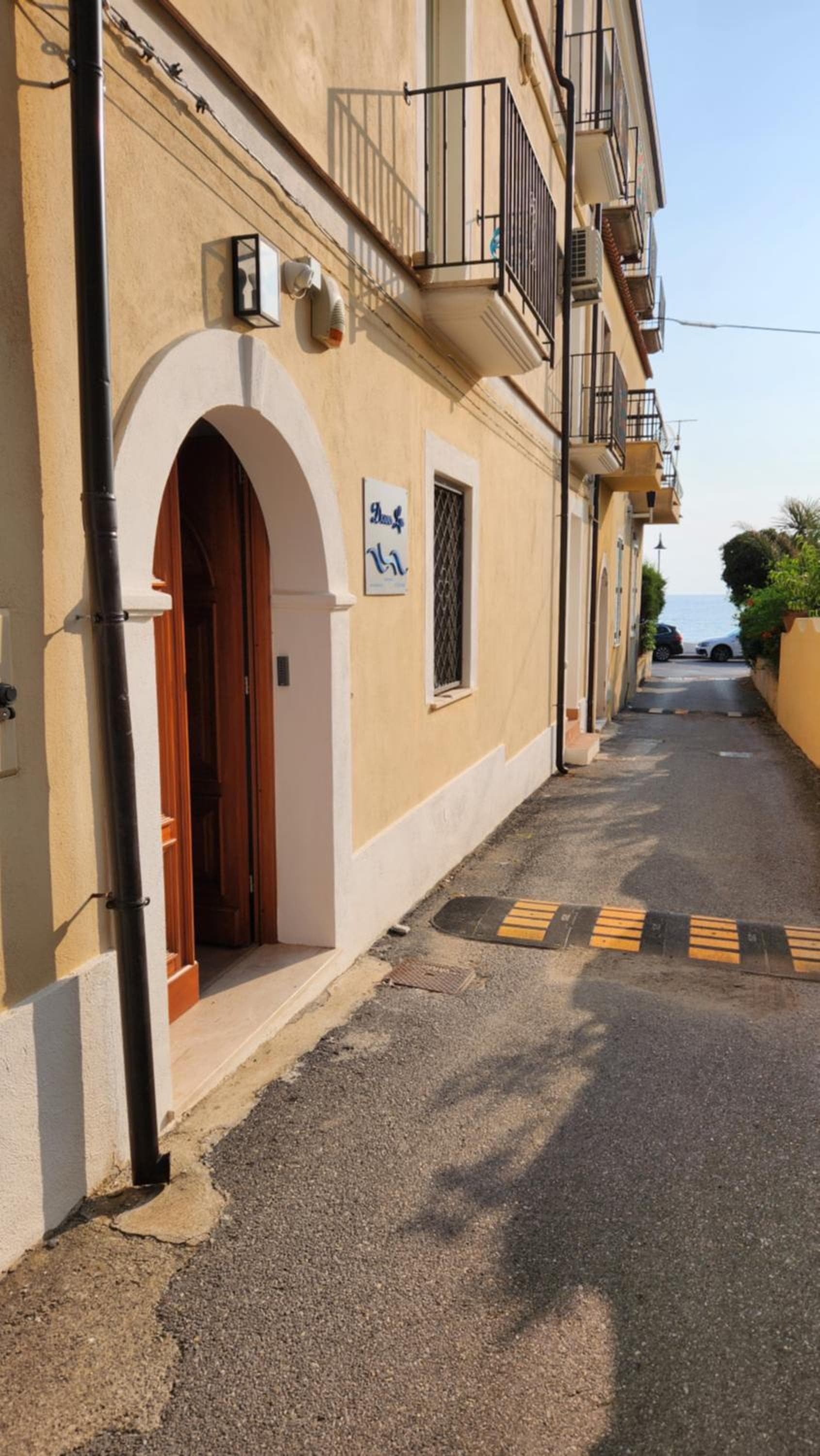 Donna Lea, Cittadella del Capo