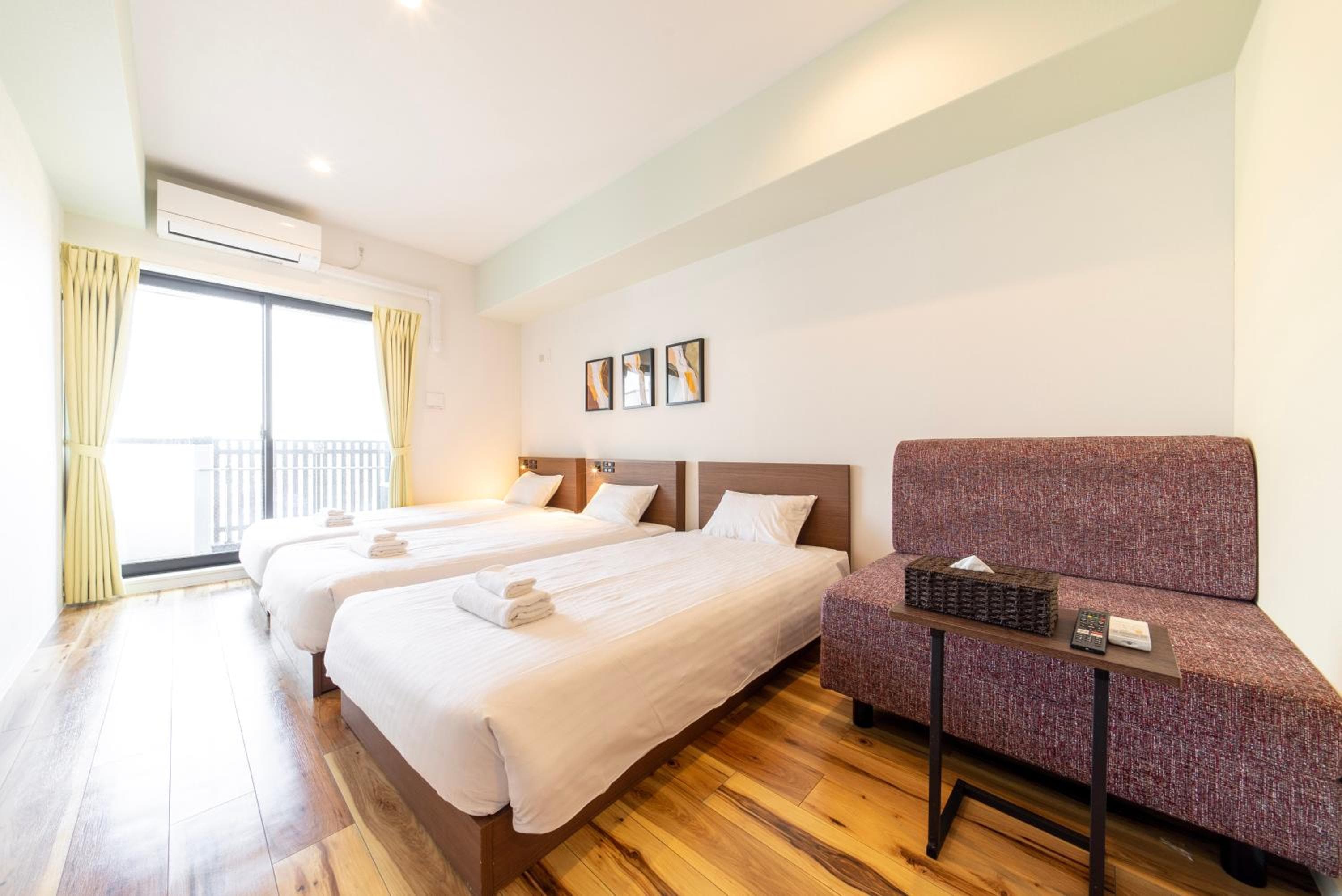 WELLSTAY Osaka Shin-imamiya Ekimae Apartment hotel, Osaka, photo 4