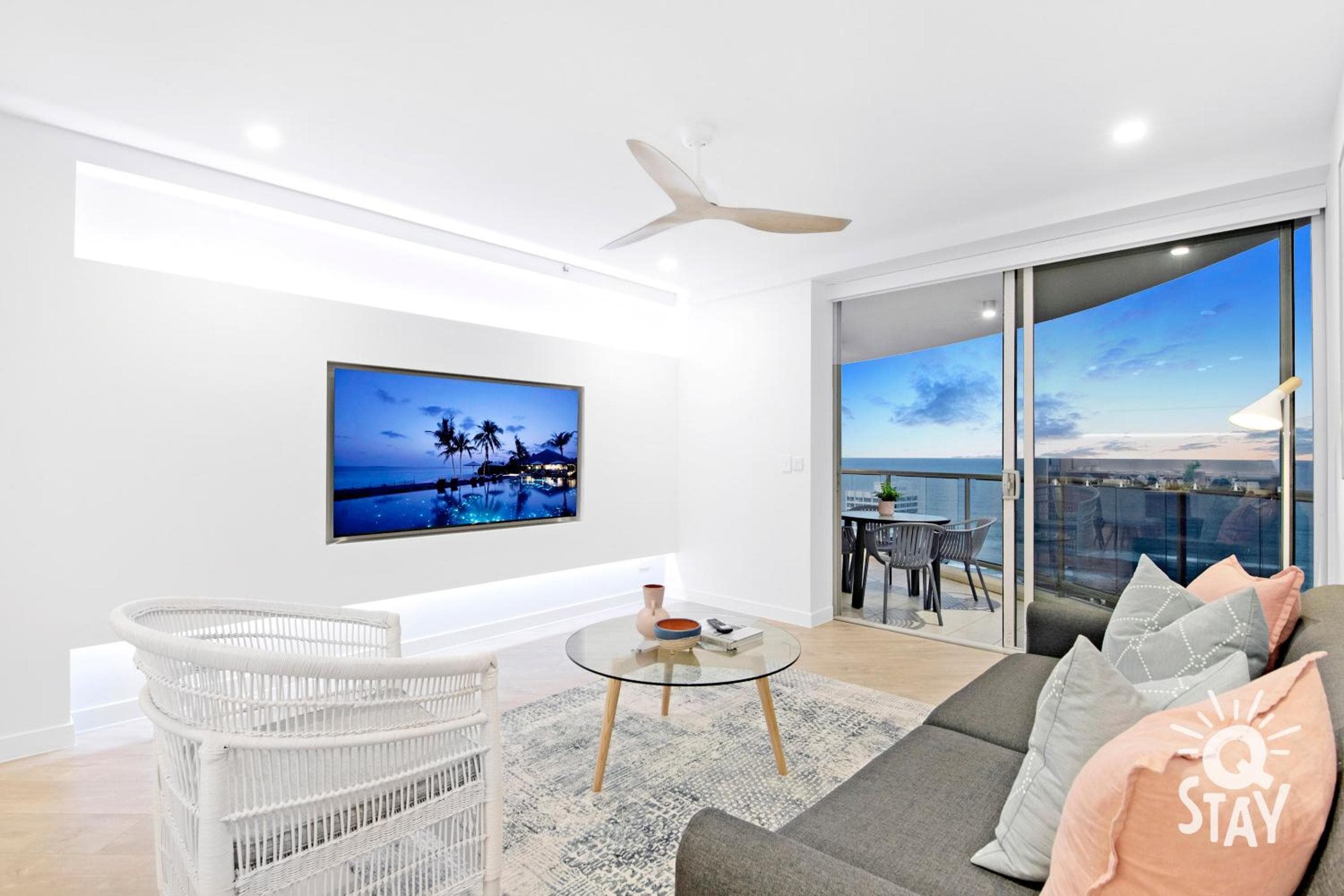Chevron Renaissance by Vaun, Gold Coast, photo 3