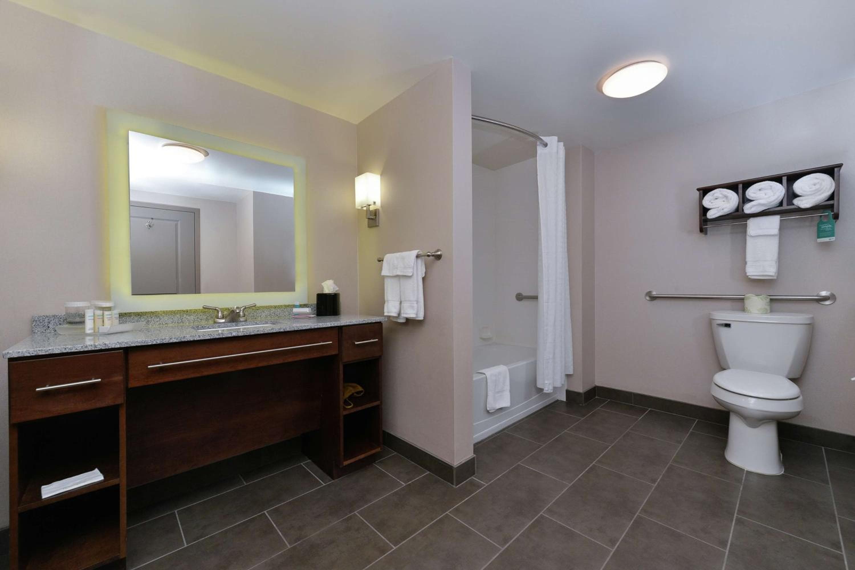 Homewood Suites by Hilton Cincinnati/Mason, Mason, photo 2