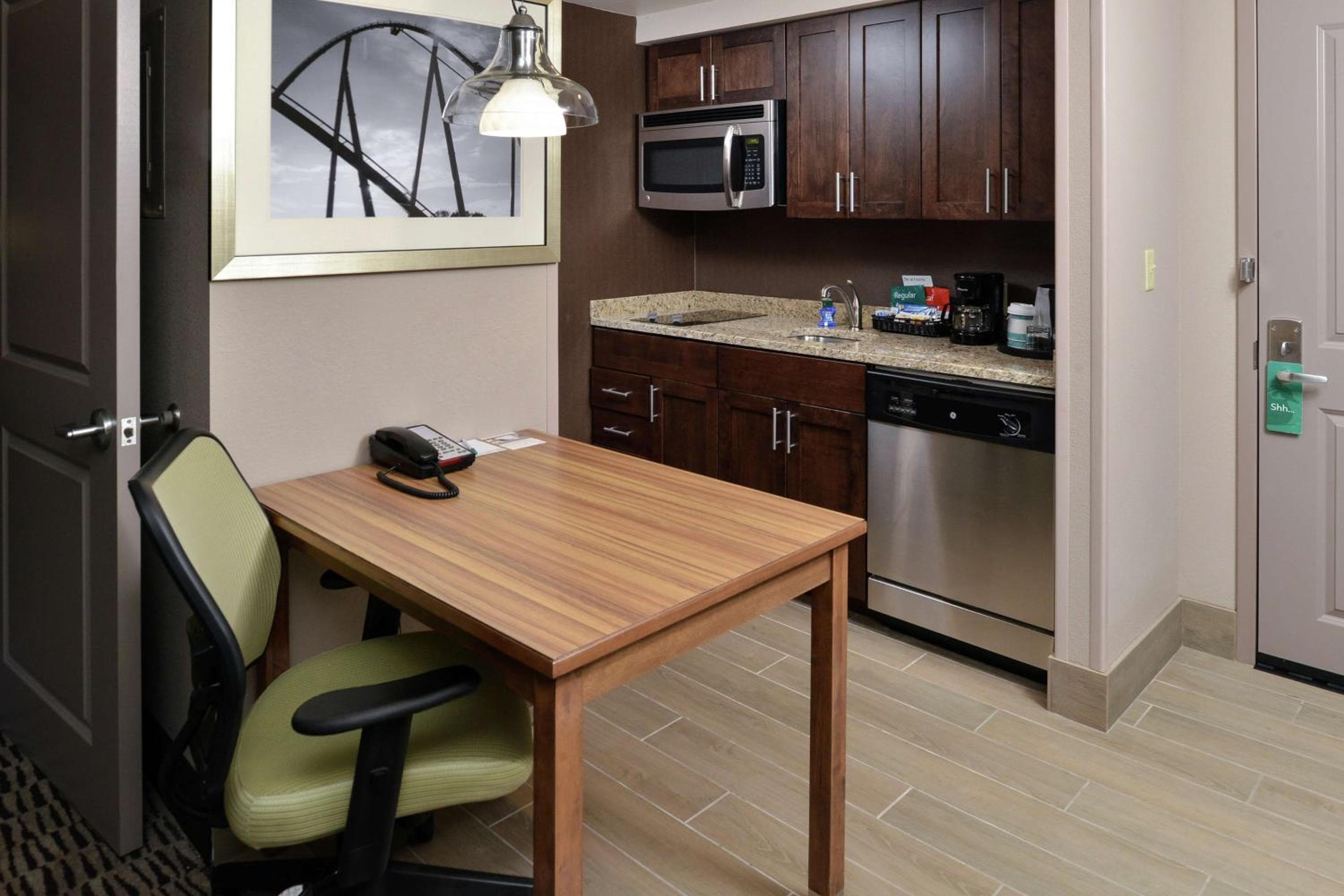 Homewood Suites by Hilton Cincinnati/Mason, Mason, photo 4
