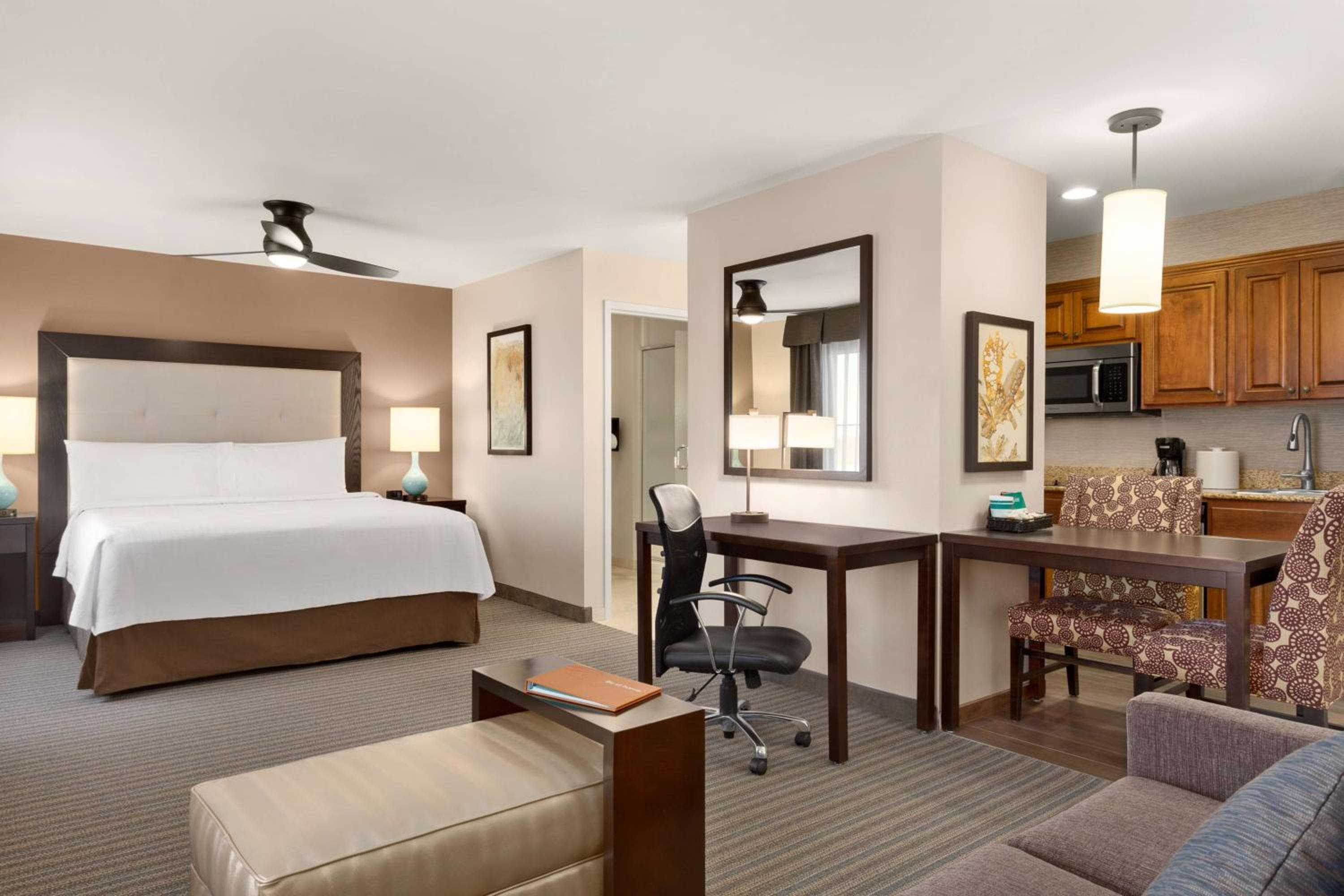 Homewood Suites by Hilton Fargo, Fargo, photo 3