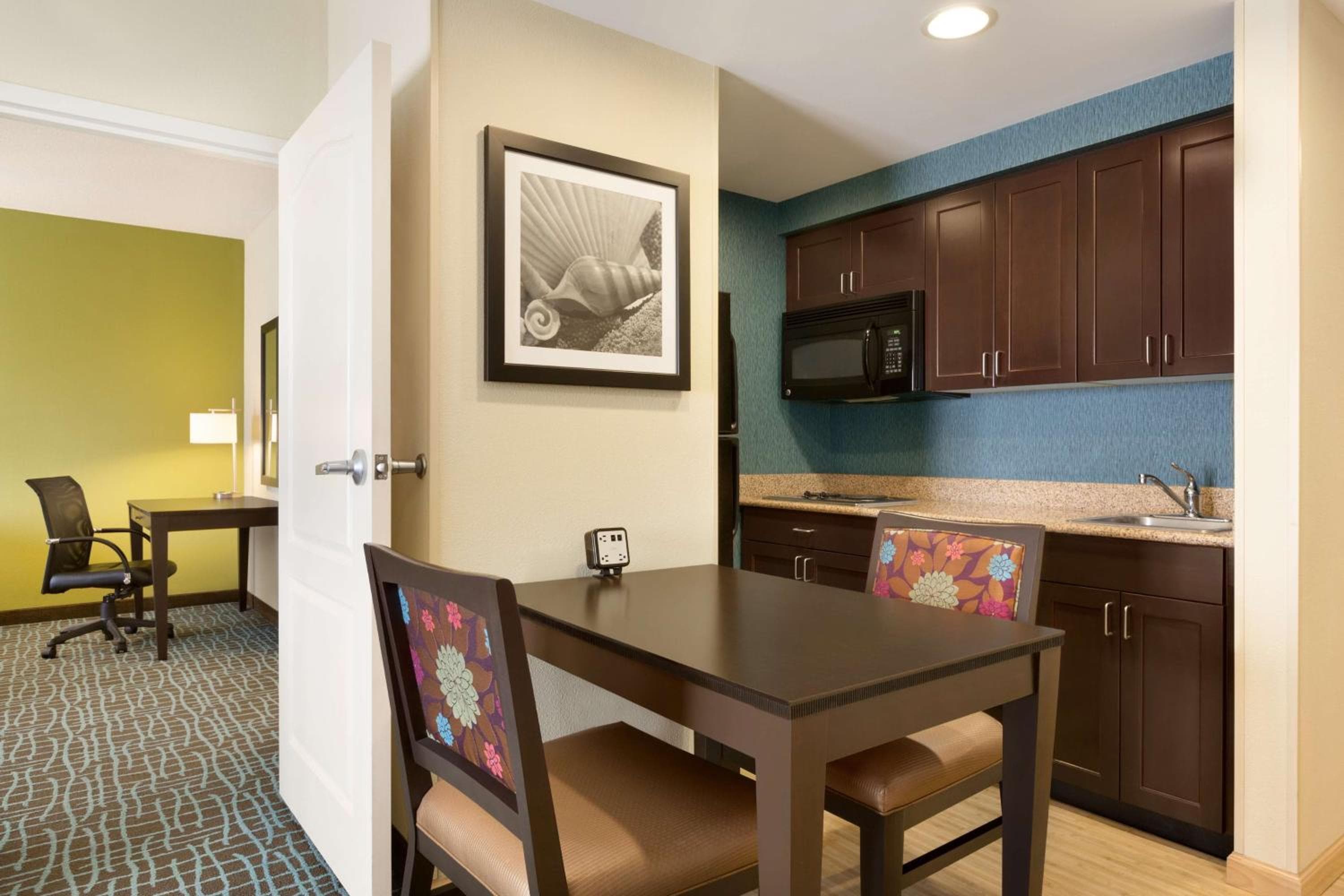 Homewood Suites Fort Myers Airport - FGCU, Fort Myers, photo 5