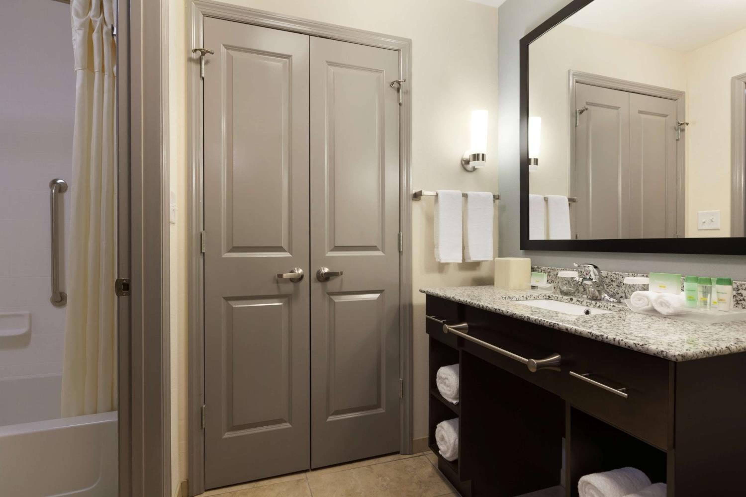 Homewood Suites by Hilton Huntsville-Downtown, Huntsville, photo 3