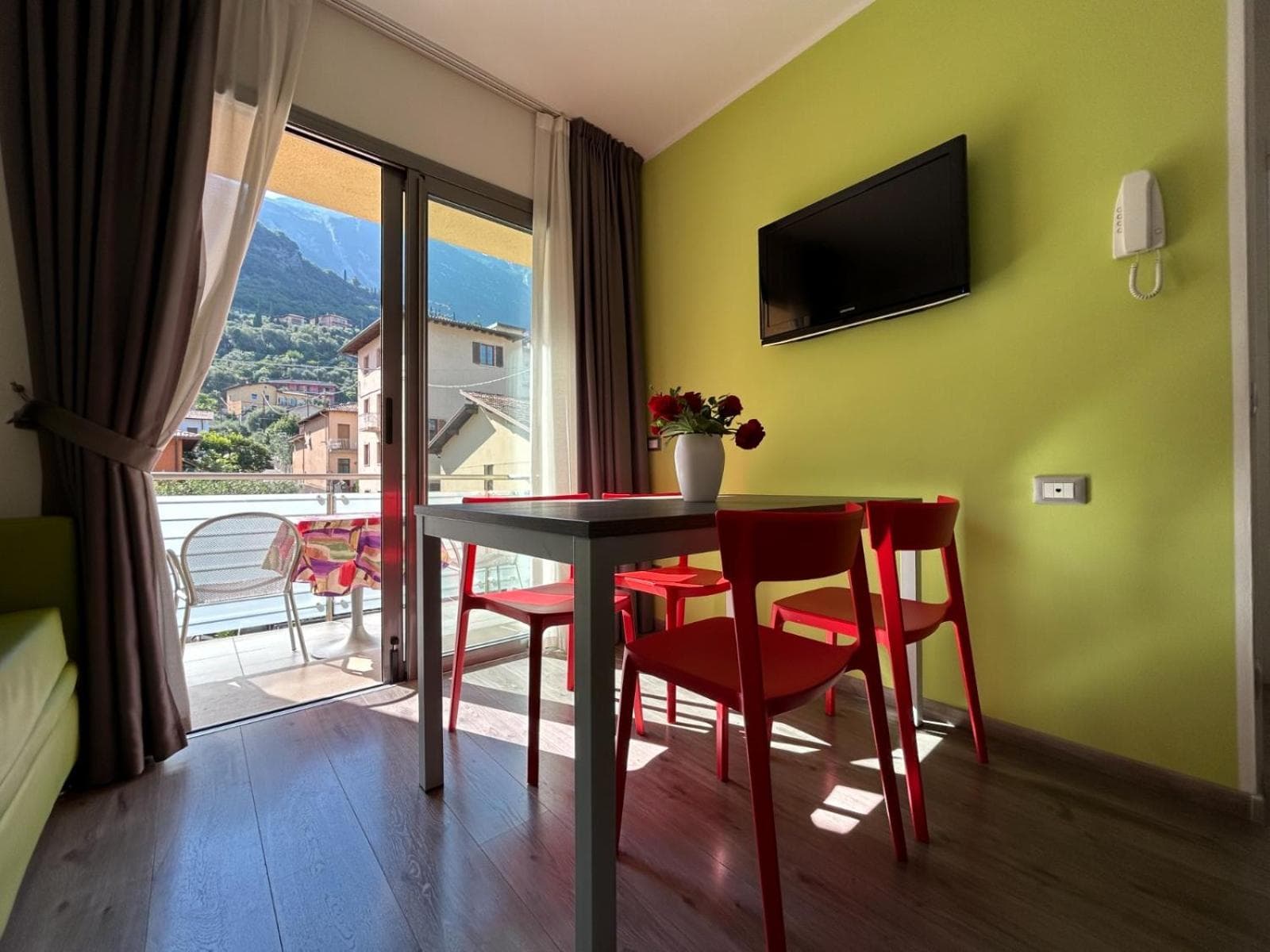 Gardesana Active Apartments, Malcesine, photo 4