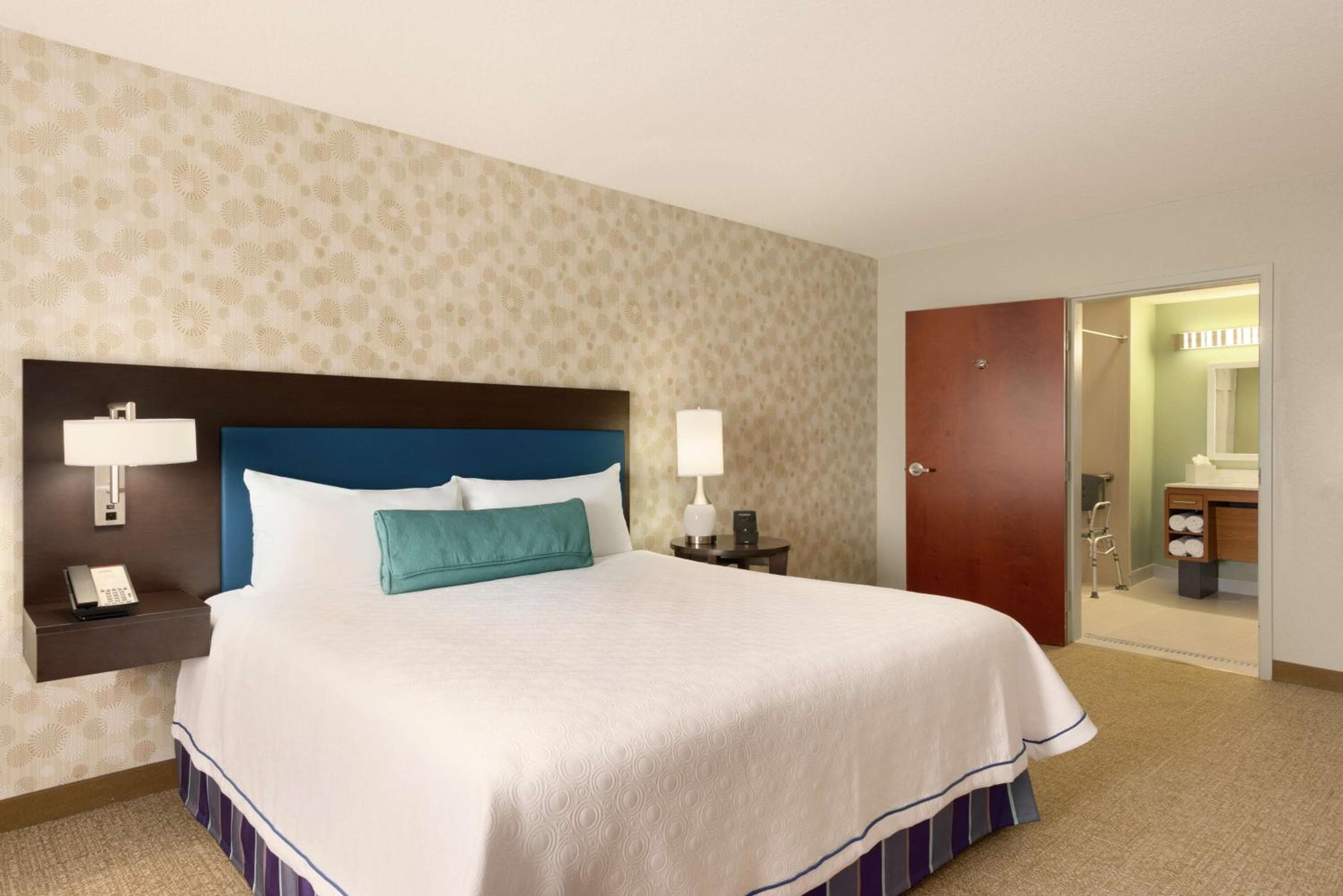 Home2 Suites by Hilton Florida City, Homestead, photo 2